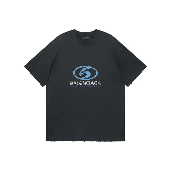 Balenciaga Balenciaga Distressed Logo Graphic Short Sleeve T-Shirt 0079 Size US M / EU 48-50 / 2 - 1 Thumbnail