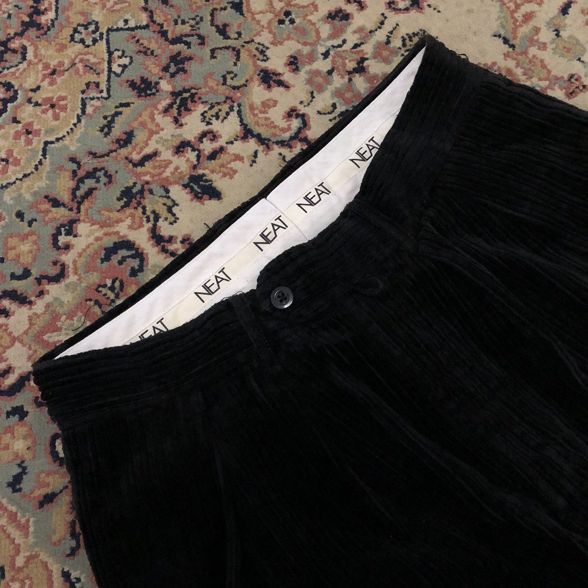 Designer NEAT Corduroy Pants Size US 31 - 7 Thumbnail