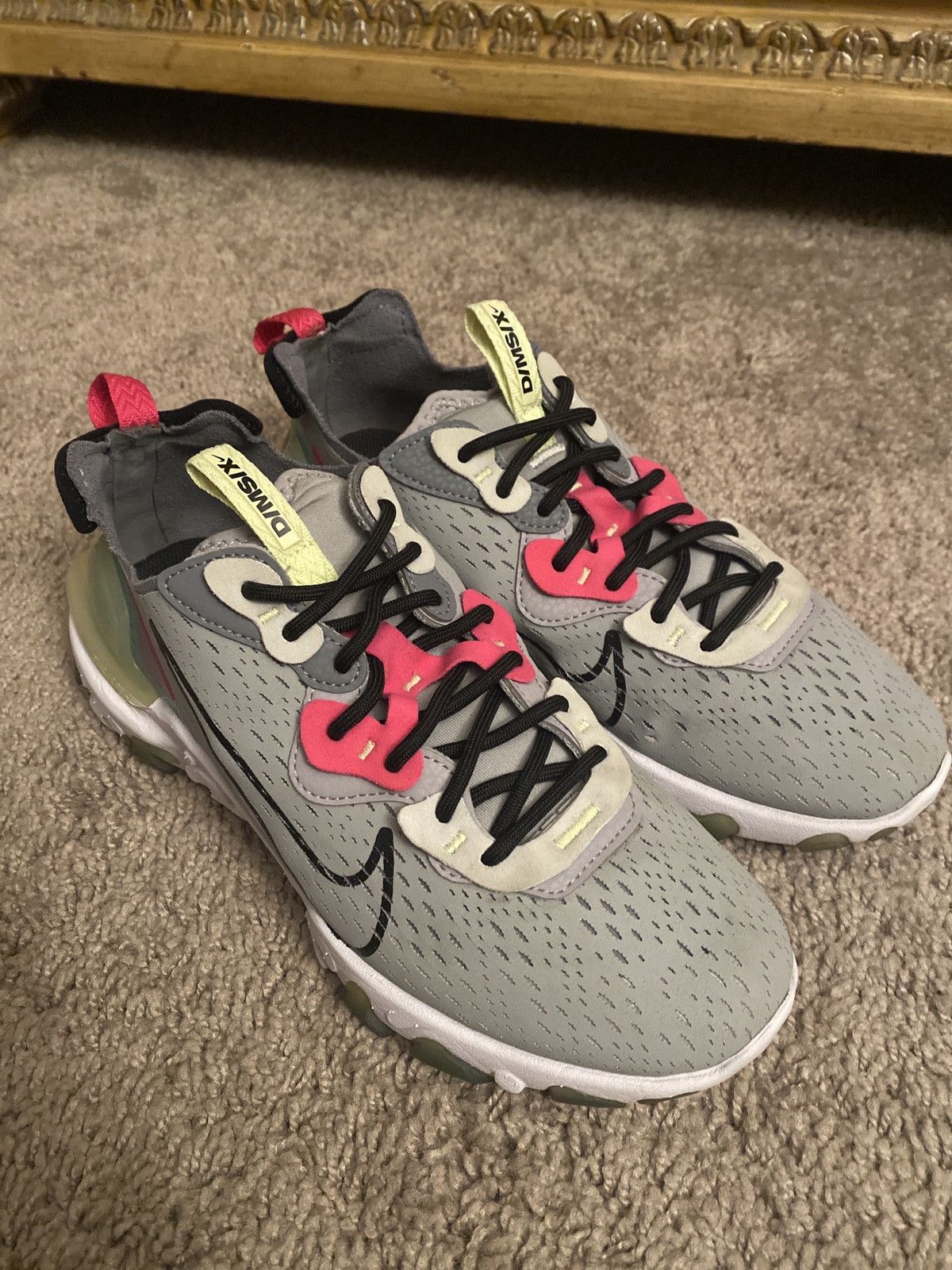 Nike Nike React Vision D/MS/X women’s low top sneakers Size US 8 / IT 38 - 13 Thumbnail