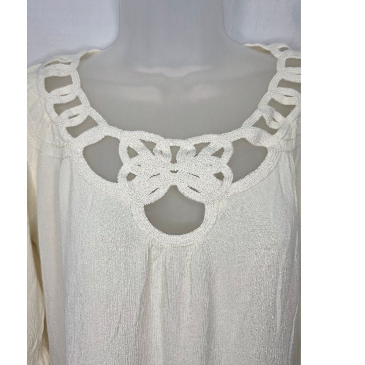 Other Sundance Cream Gauze Crochet Neckline Boho Peasant Top M Size M / US 6-8 / IT 42-44 - 3 Thumbnail