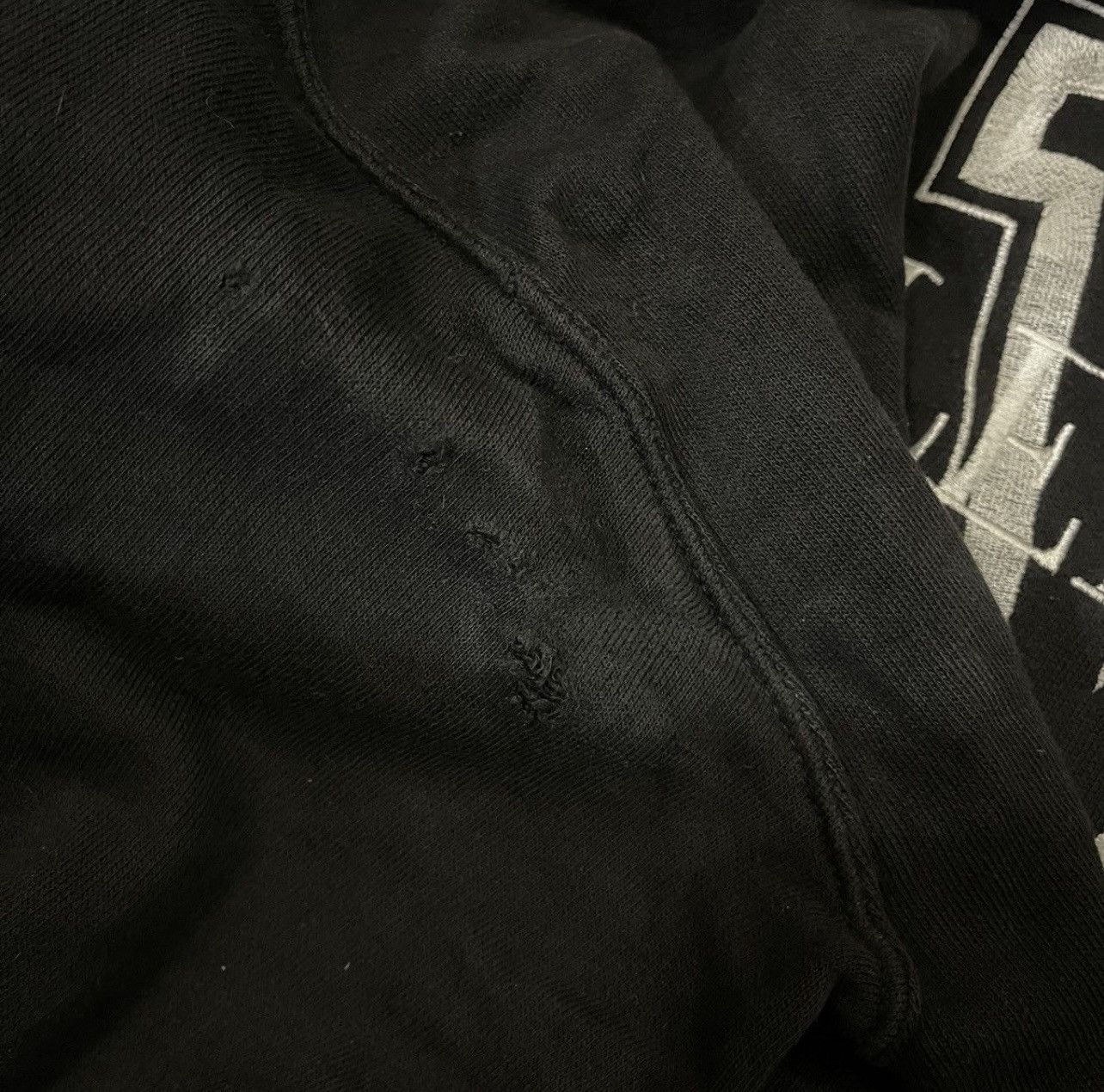 Valentino Distressed vintage valentino embroidered logo hoodie Size US M / EU 48-50 / 2 - 7 Thumbnail