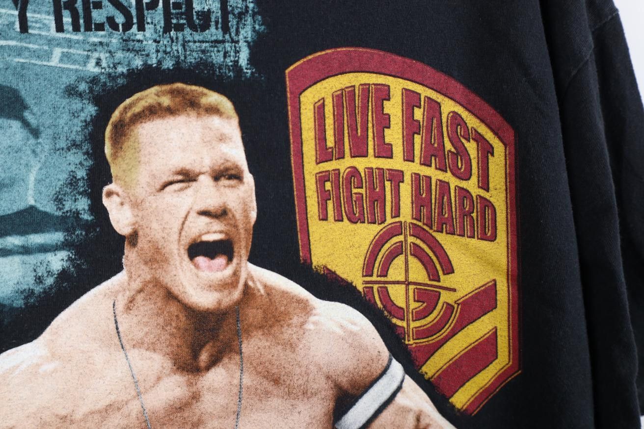Vintage Vintage Y2K 2002 WWE Wrestling John Cena Issue 54 T-Shirt Size US XL / EU 56 / 4 - 6 Thumbnail