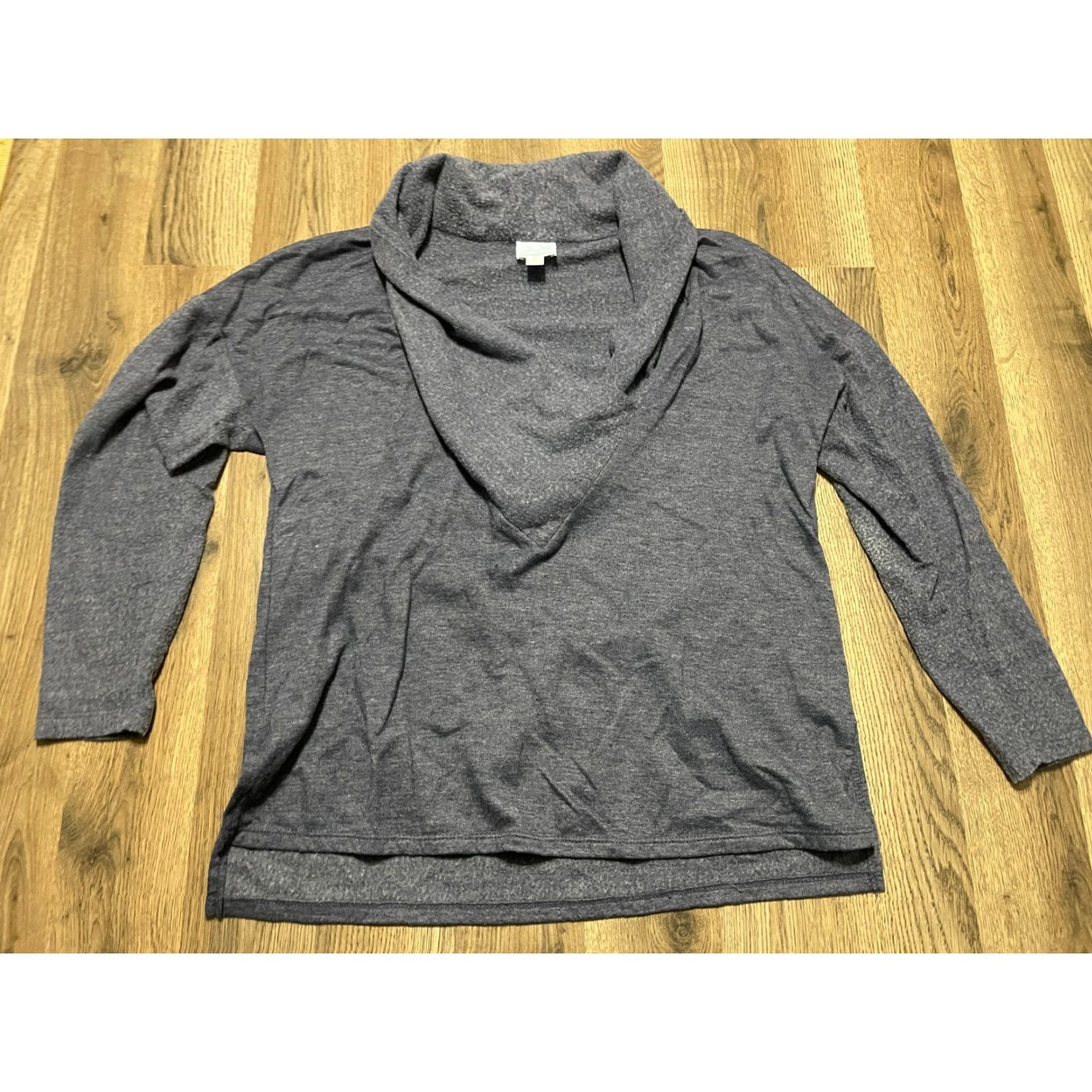 Vintage Sunday Shirt, Women's Medium, Gray, Long Sleeve, Cowl Neck, T-Shirt, Regular, Casual, Sunday, Womens, Basic, Fall, Spring, Summer Size M / US 6-8 / IT 42-44 - 2 Thumbnail