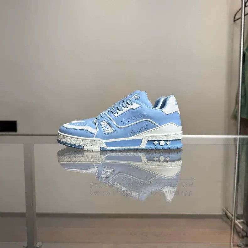 Louis Vuitton Louis Vuitton Trainer Sky Blue shoes Size US 7.5 / EU 40-41 - 4 Thumbnail