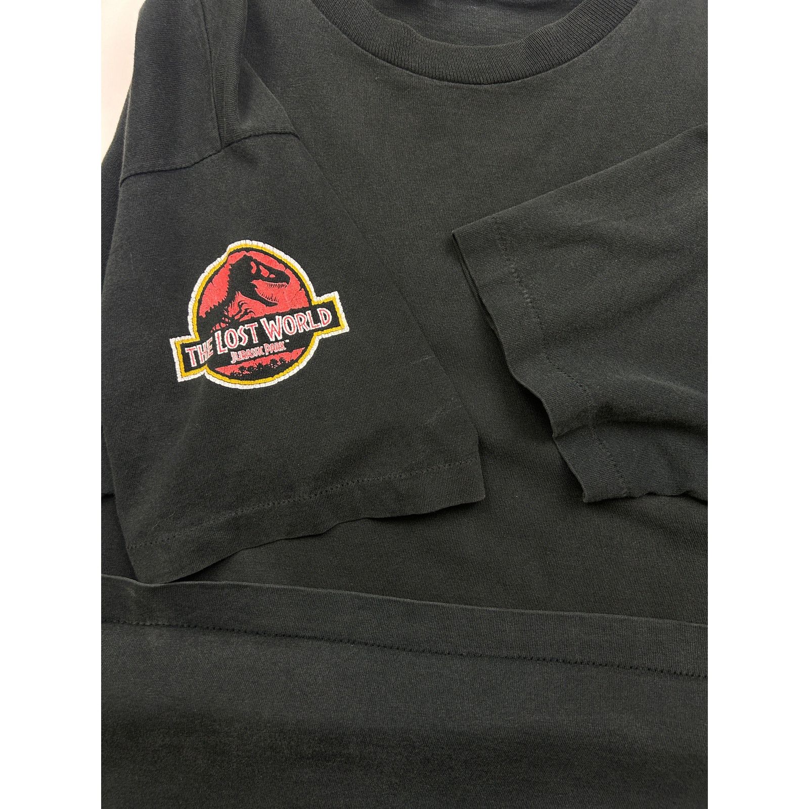 Vintage Vintage 90s Jurassic Park The Lost World Mercedes Benz XL Size US XL / EU 56 / 4 - 5 Thumbnail