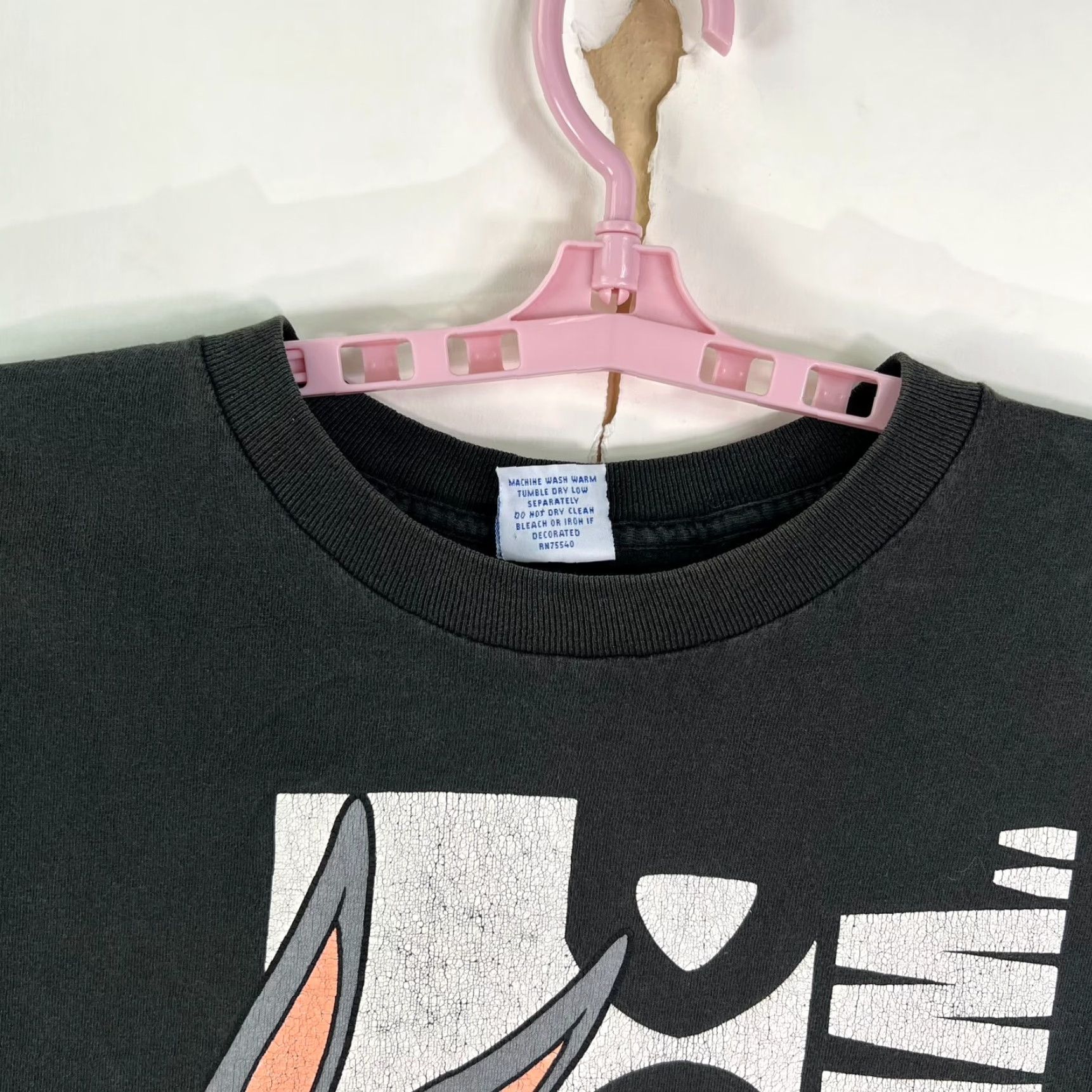 Vintage VINTAGE Bugs Bunny T-Shirt - 1994 What's Up Doc - Mens 3XL Black Graphic Tee - Warner Bros - Classic Cartoon Size US XXL / EU 58 / 5 - 4 Thumbnail