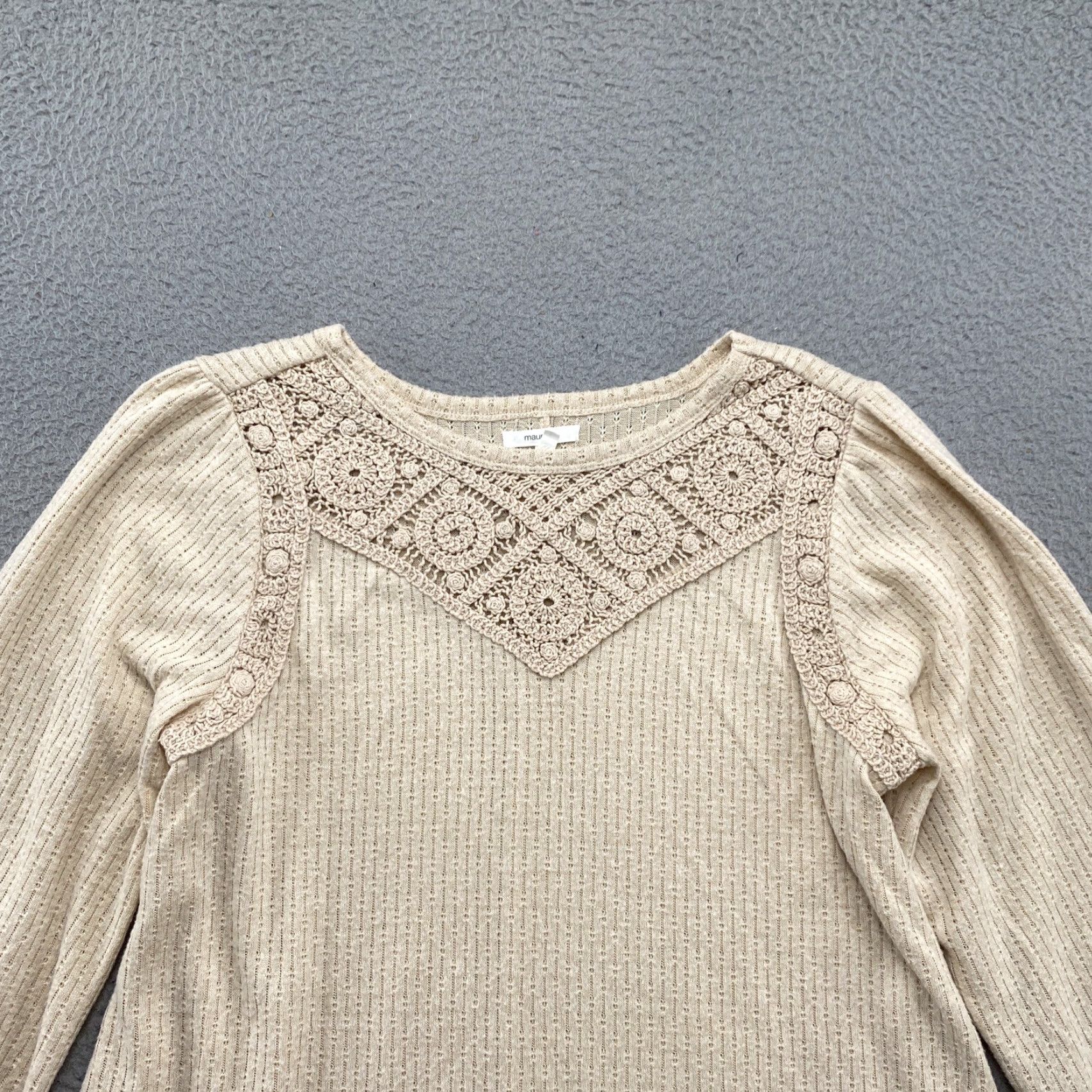 Vintage Maurices Women's Pullover Sweater in Size L Beige Lightweight Knit Rayon Blend Long Sleeve Size L / US 10 / IT 46 - 2 Thumbnail