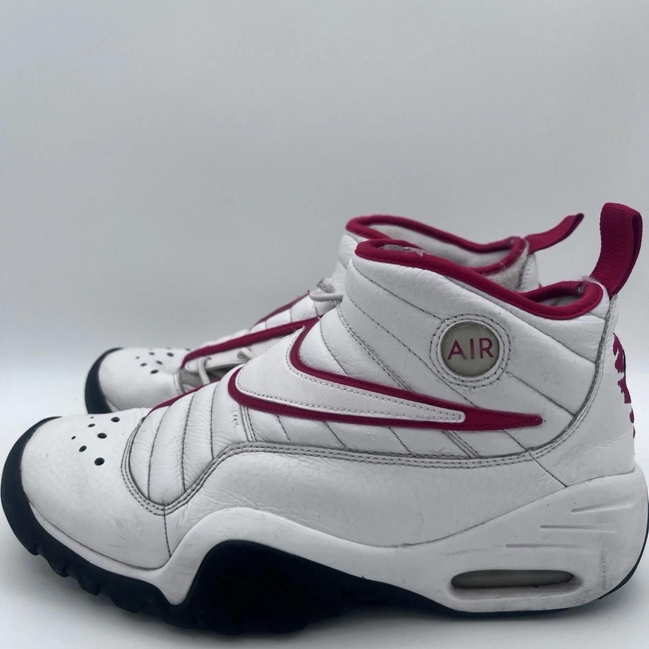 Nike Nike Air Shake Ndestrukt Retro 'Bulls' 880869-100 size 9 Size US 9 / EU 42 - 4 Thumbnail