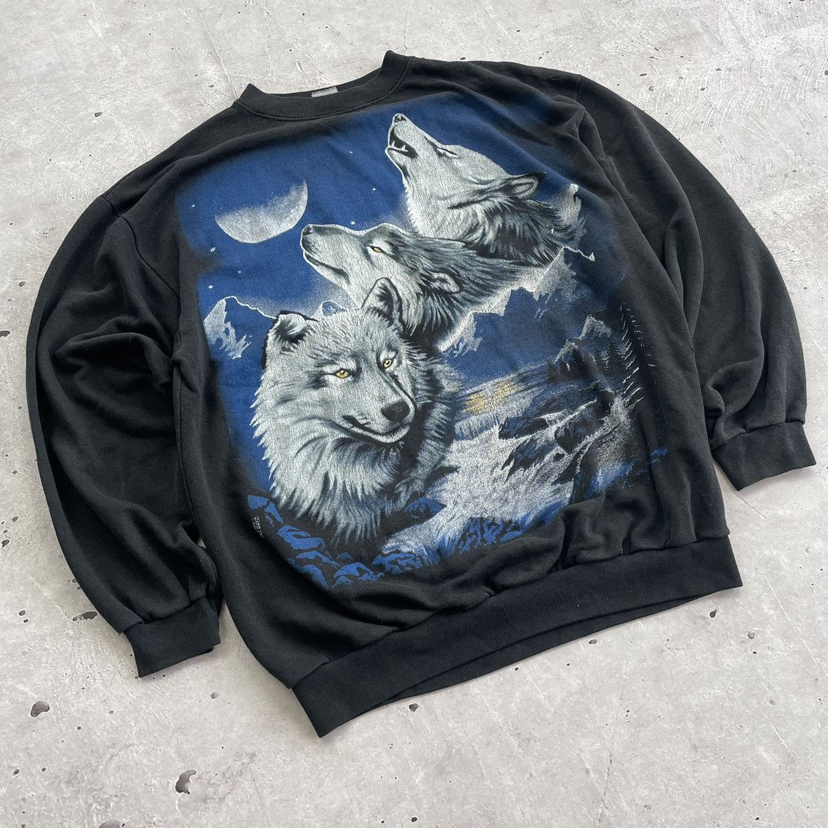 Other × Vintage Vintage 90’s Wolf All over print Sweatshirt y2k Size US L / EU 52-54 / 3 - 4 Thumbnail