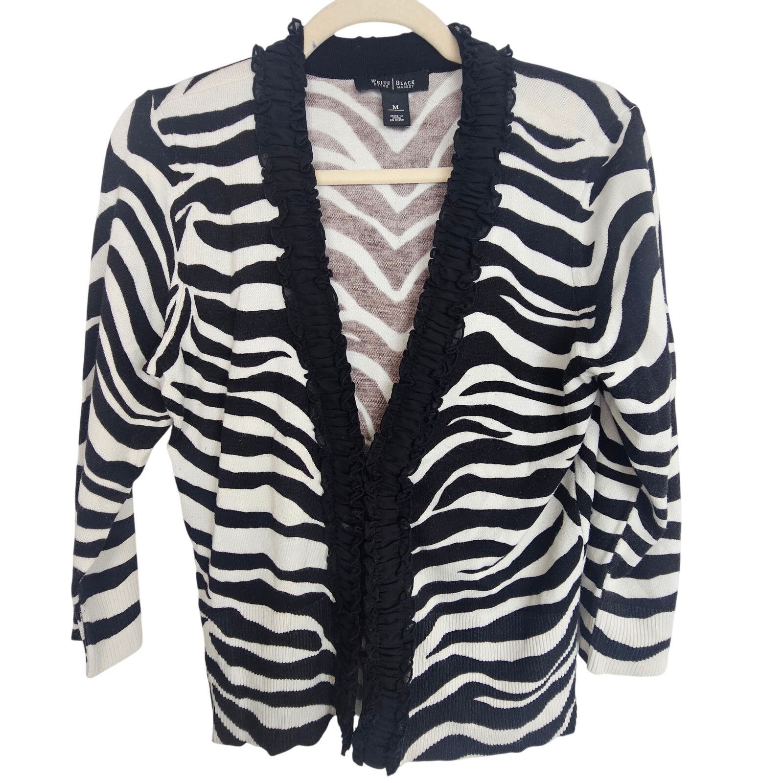 White House Black Market White House Black Market Zebra Print Cardigan Size M Clasp Size M / US 6-8 / IT 42-44 - 1 Thumbnail