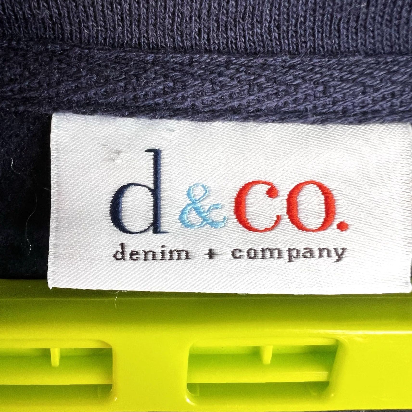 CO D & Co Essentials Button-Up Cardigan Sweater Jacket 3X Womens Pockets Navy Size XXL / US 16-18 / IT 52-54 - 4 Thumbnail