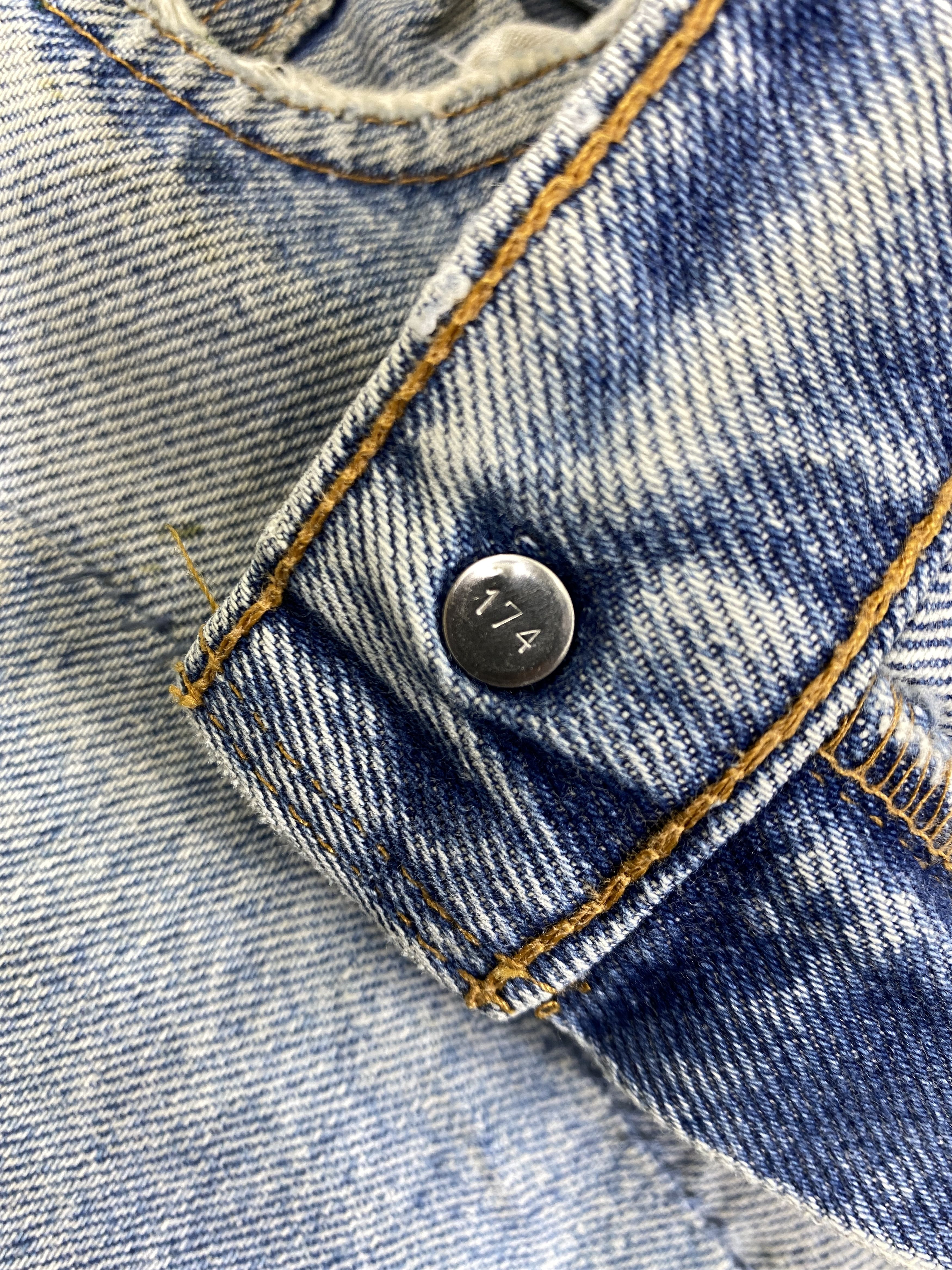 Levi's Rare Wash Vintage Levi's 912 Jeans 39x33 Denim -JN1916 Size US 39 - 7 Thumbnail