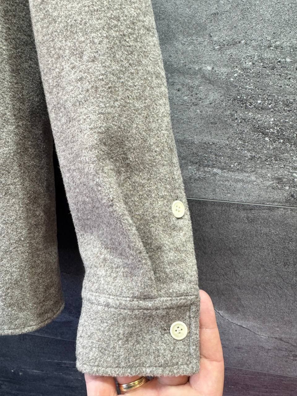 Cos COS RELAXED-FIT WOOL OVERSHIRT DARK BEIGE Size US M / EU 48-50 / 2 - 16 Thumbnail