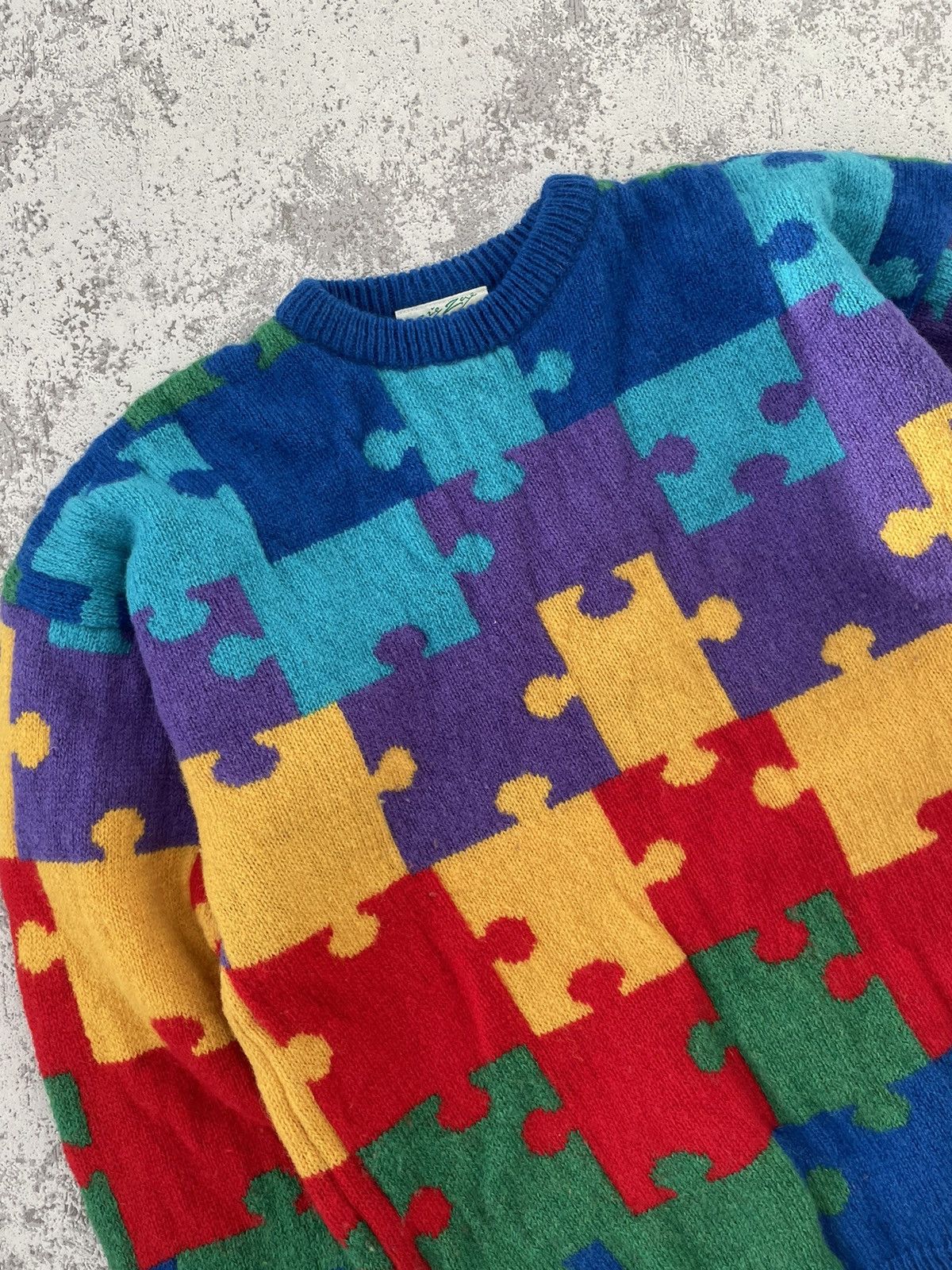 Vintage Vintage Puzzle Made in Scotland 🏴󠁧󠁢󠁳󠁣󠁴󠁿 Wool Sweater Size US M / EU 48-50 / 2 - 3 Thumbnail