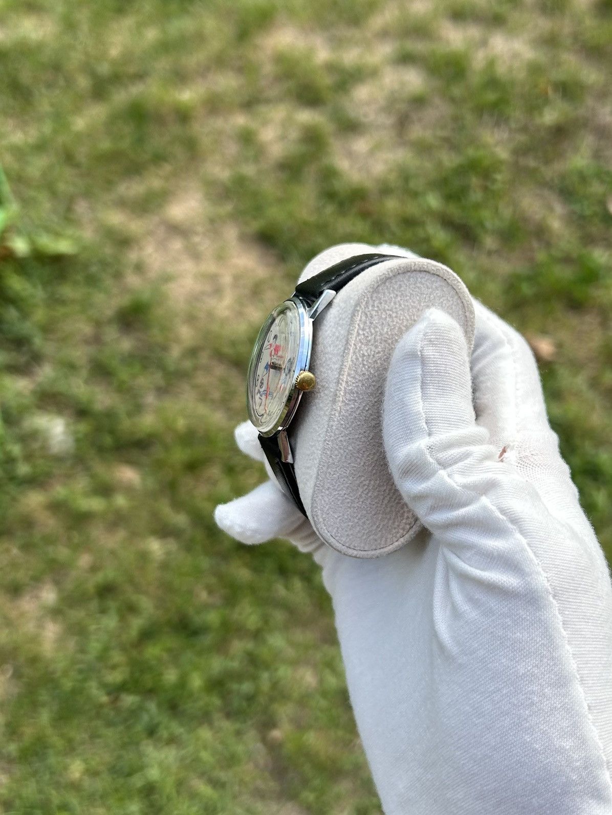Vintage Vintage Watch Luch USSR Soviet Mechanical 1980s Size ONE SIZE - 17 Thumbnail
