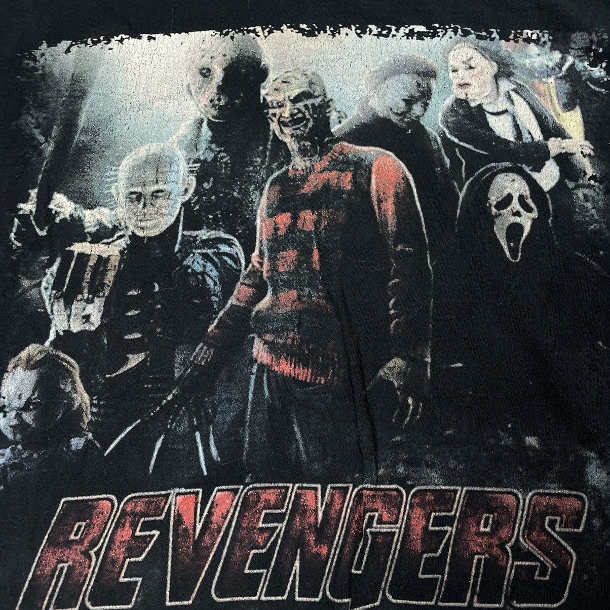 Vintage Vintage Y2K Revengers Graphic Tee Horror Streetwear Faded L Size US L / EU 52-54 / 3 - 5 Thumbnail