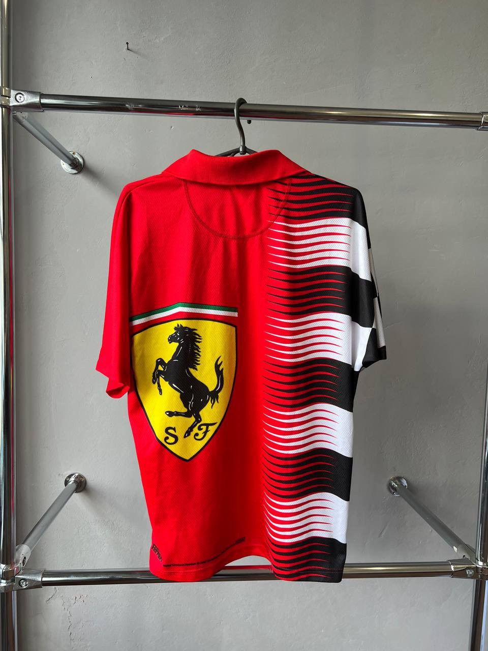 Ferrari 1996/97 SCUDERRIA FERRARI FORMULA 1 OVERPRINT SHIRT POLO S Size US S / EU 44-46 / 1 - 12 Thumbnail