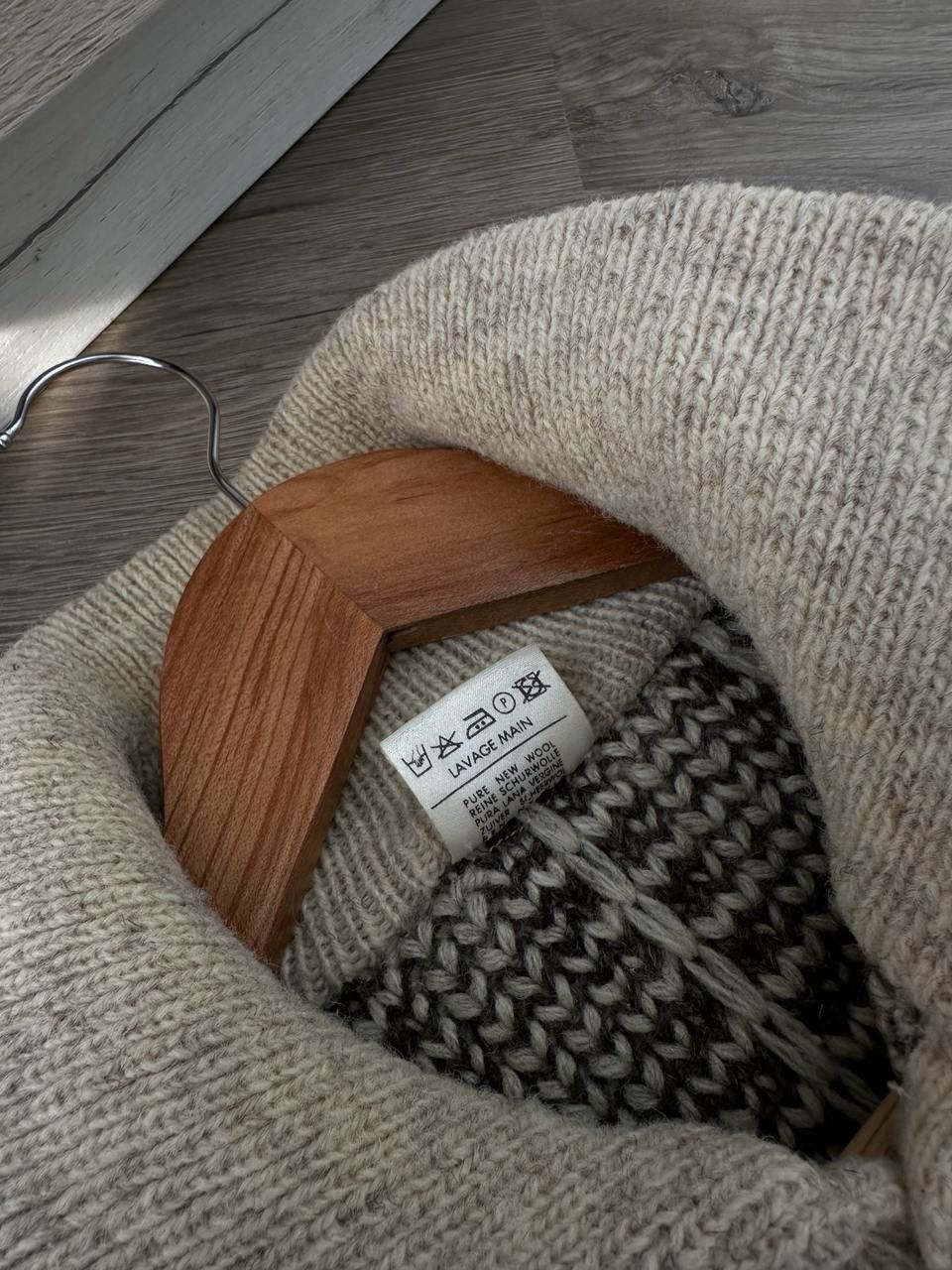 Vintage Vintage Maryse Pure Wool Knit Distressed Sweater Size US M / EU 48-50 / 2 - 7 Thumbnail