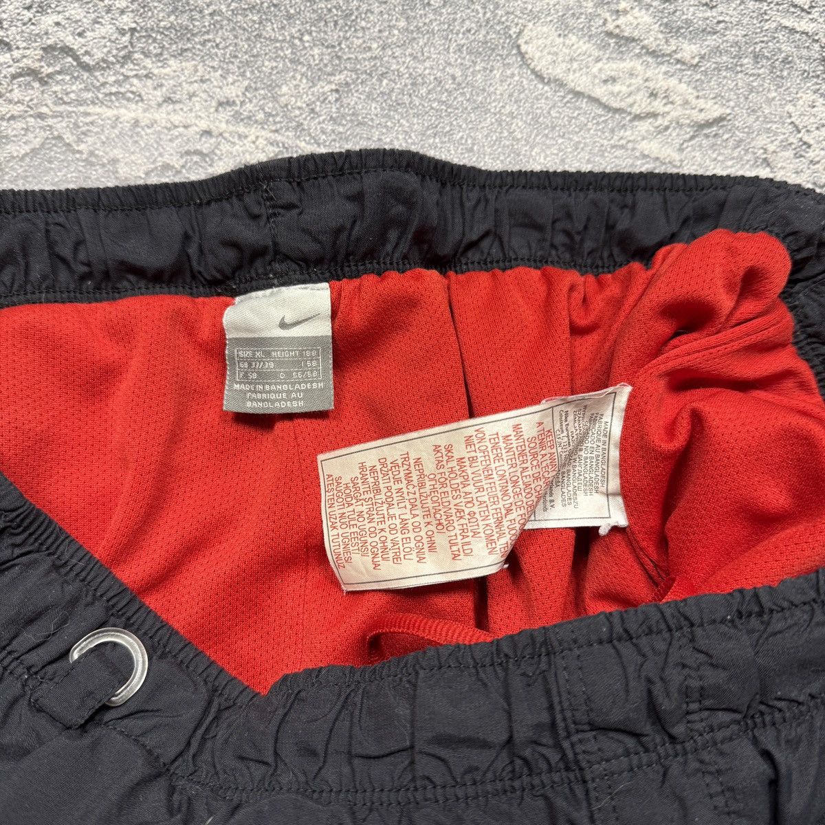 Nike × Vintage Nike Vintage Shorts 90s Size US 36 / EU 52 - 7 Thumbnail