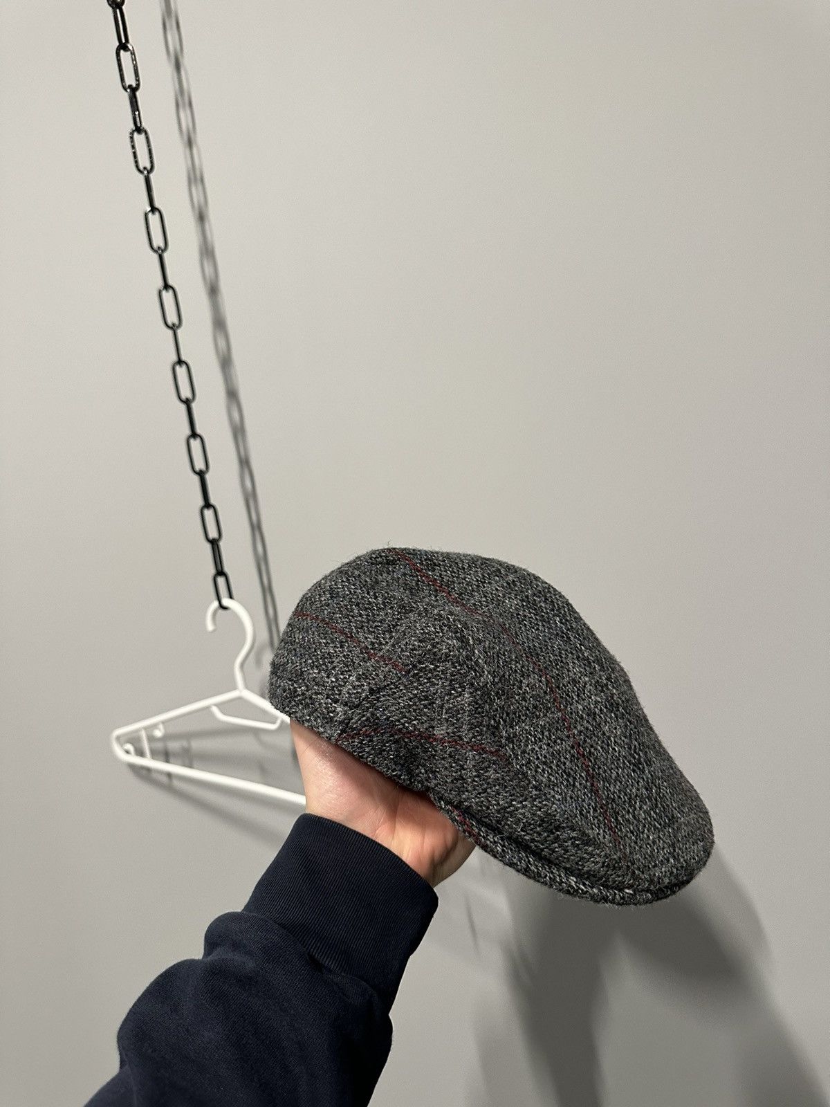 Harris Tweed Harris Tweed Hat Grey Wool Flat Cap Made in United Kingdom Size ONE SIZE - 1 Thumbnail