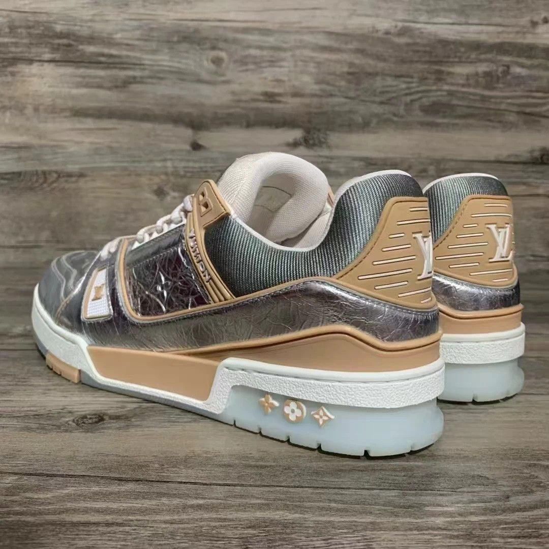 Louis Vuitton LV Trainer Silver UK8.5/42.5 MINT Size US 9.5 / EU 42-43 - 4 Thumbnail