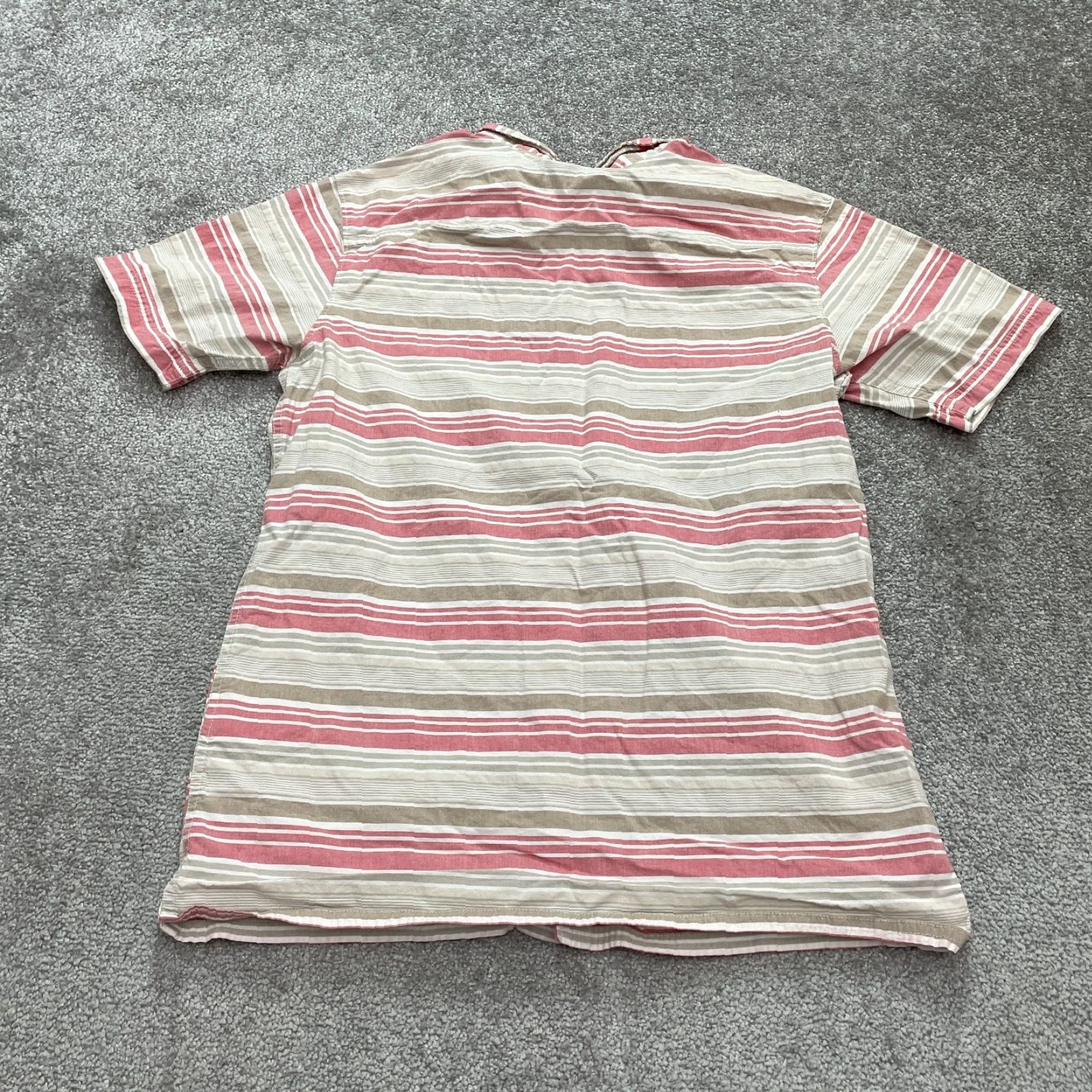 Vintage Columbia Shirt Mens Medium Multi Striped Short Sleeve Button Down Regular Fit Size US M / EU 48-50 / 2 - 2 Thumbnail