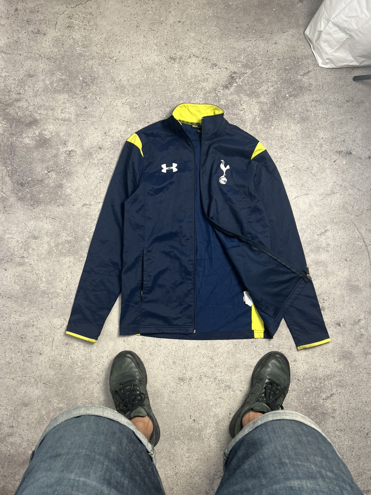 Under Armour Tottenham Hotspur Under Armour nylon track jacket light Size US M / EU 48-50 / 2 - 2 Thumbnail