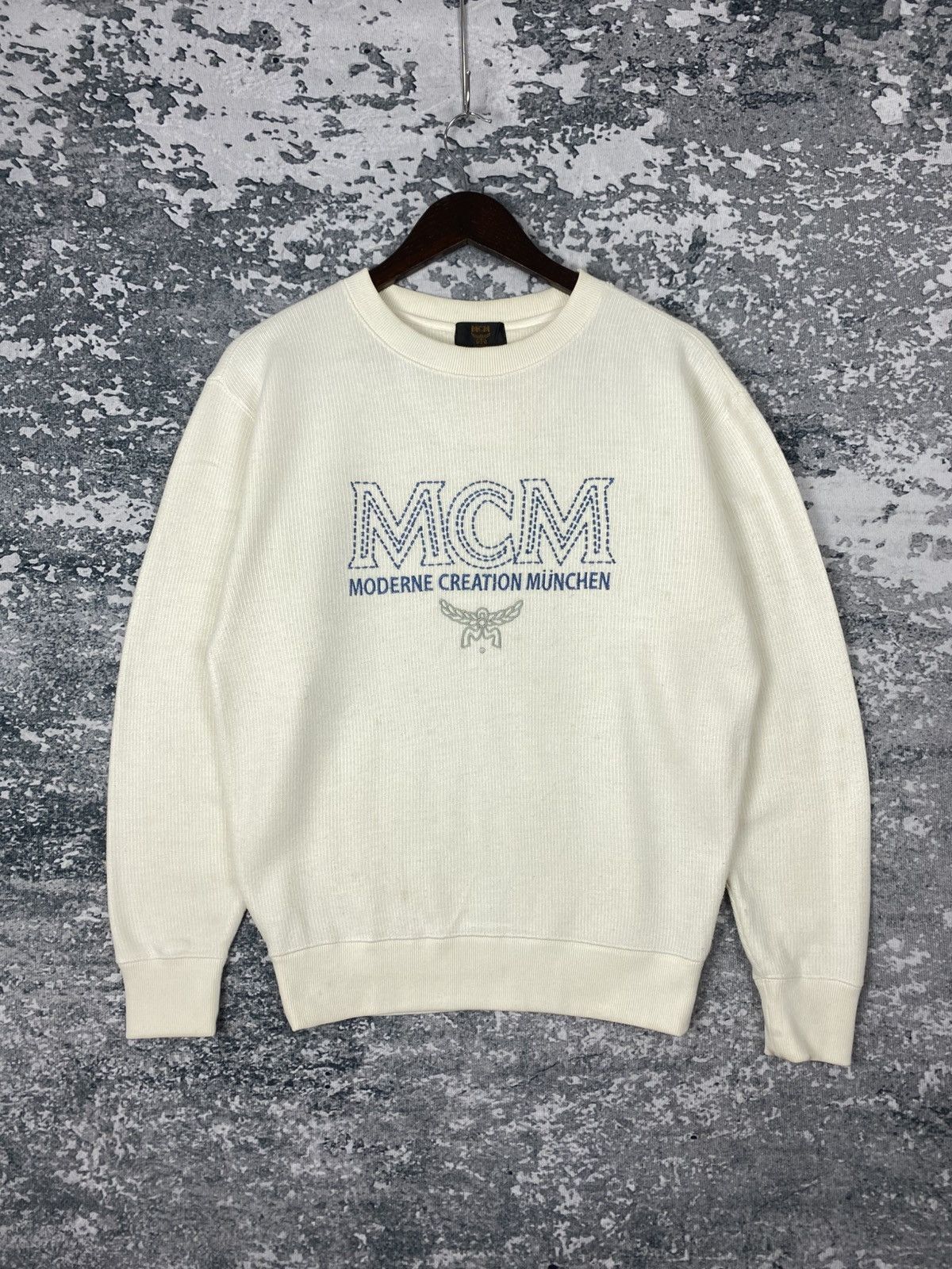 MCM Vintage MCM Big Logo Crewneck Sweatshirts Size US M / EU 48-50 / 2 - 1 Thumbnail