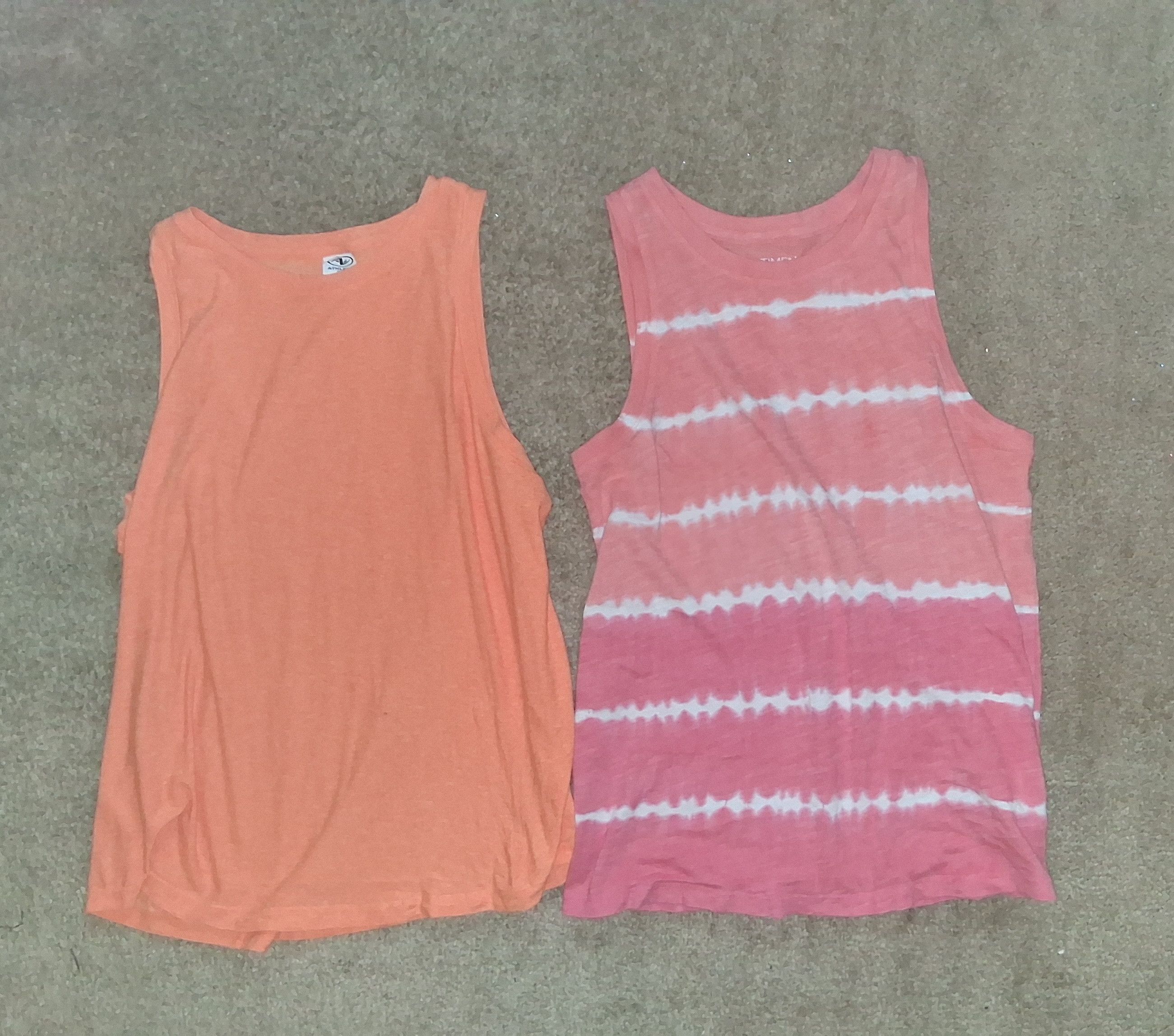 Logo Athletic Bundle of 2 womens small tank tops. Size S / US 4 / IT 40 - 1 Thumbnail