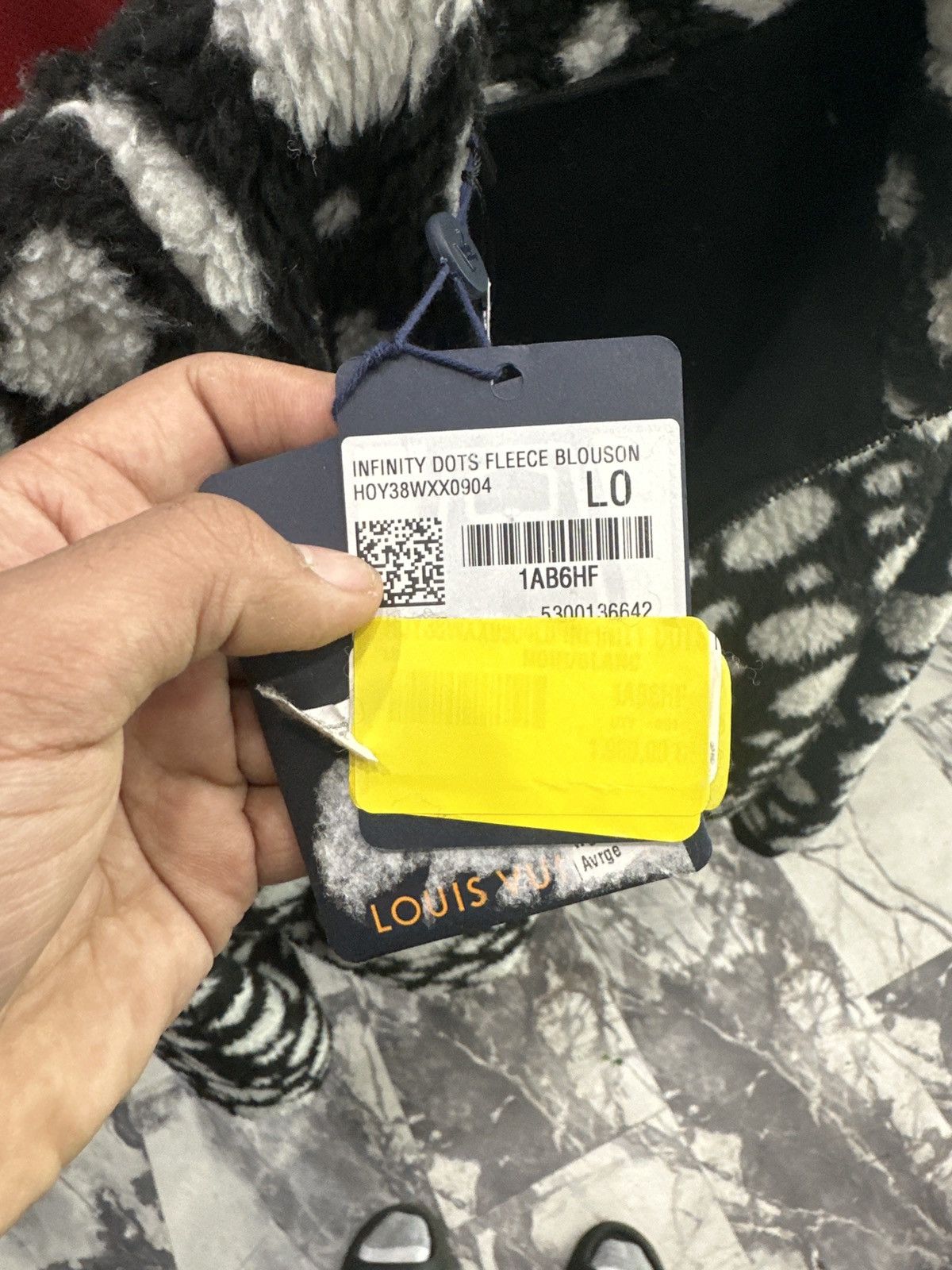 Louis Vuitton LOUIS VUITTON LV YK Infinity Dot Fleece Blouson jacket Size US L / EU 52-54 / 3 - 2 Thumbnail