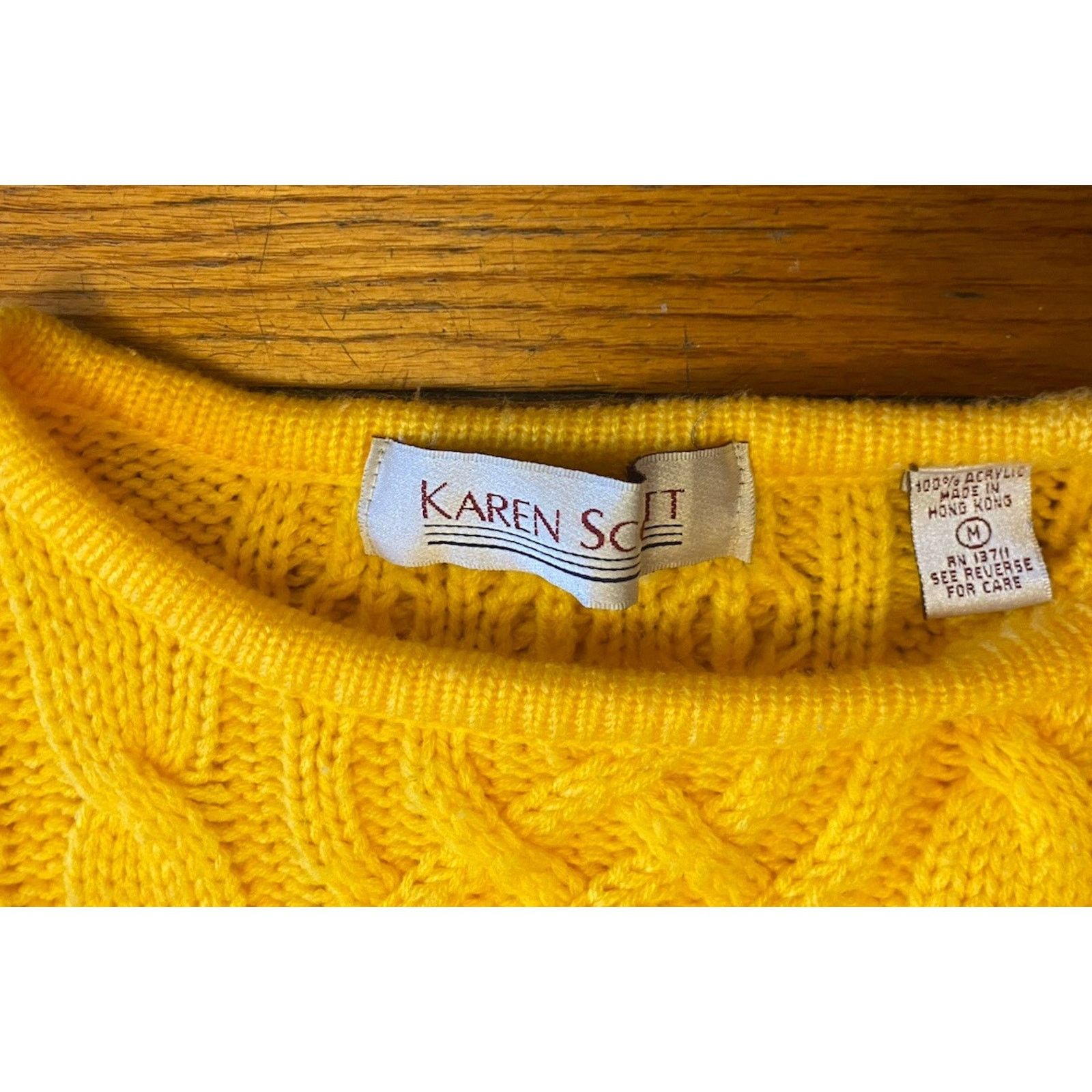 Vintage VTG Karen Scott Yellow Sweater Women’s M Shoulder Pads Size M / US 6-8 / IT 42-44 - 2 Thumbnail
