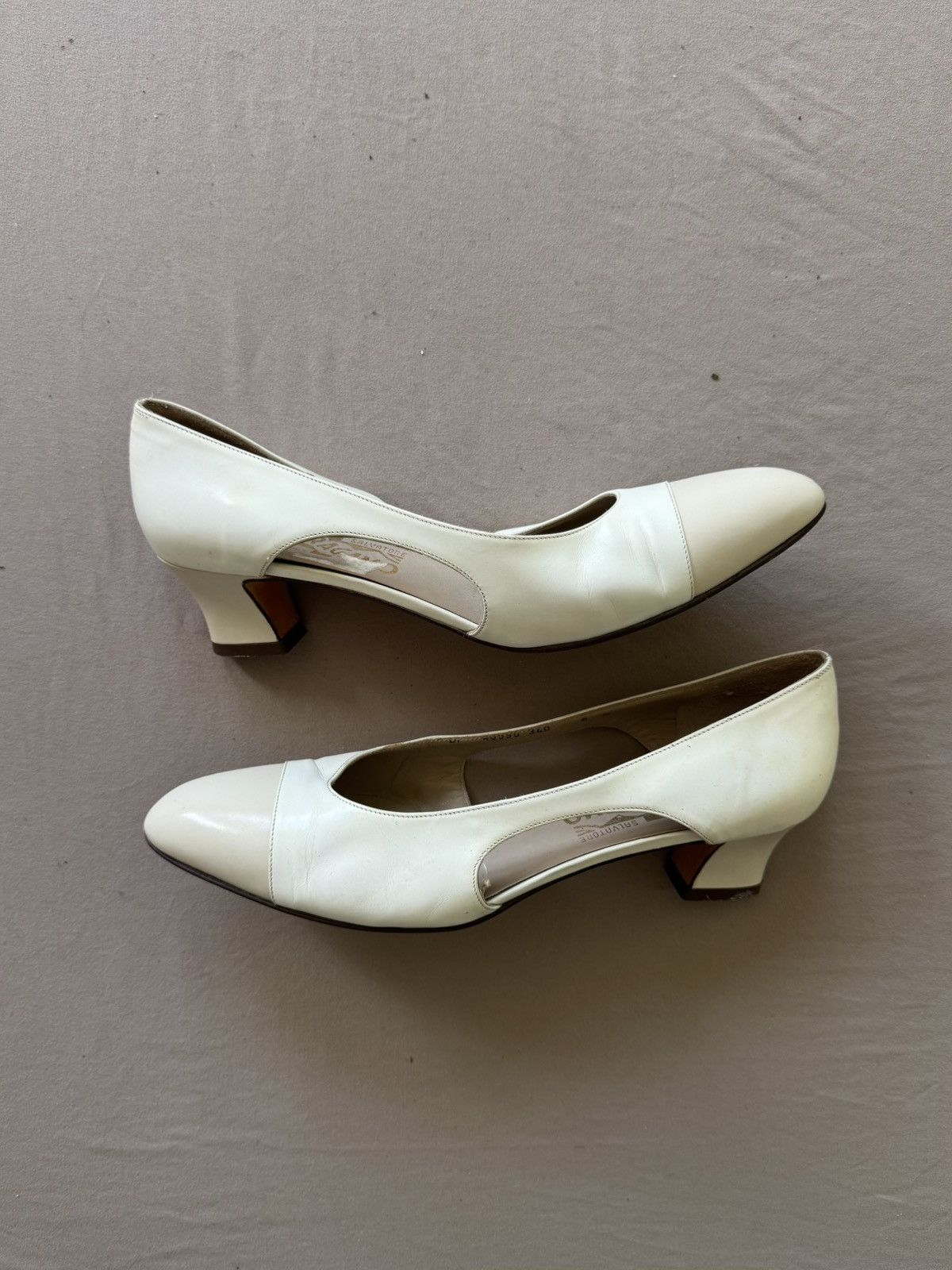 Salvatore Ferragamo Vintage Salvatore Ferragamo Leather Pumps Size US 8 / IT 38 - 1 Thumbnail