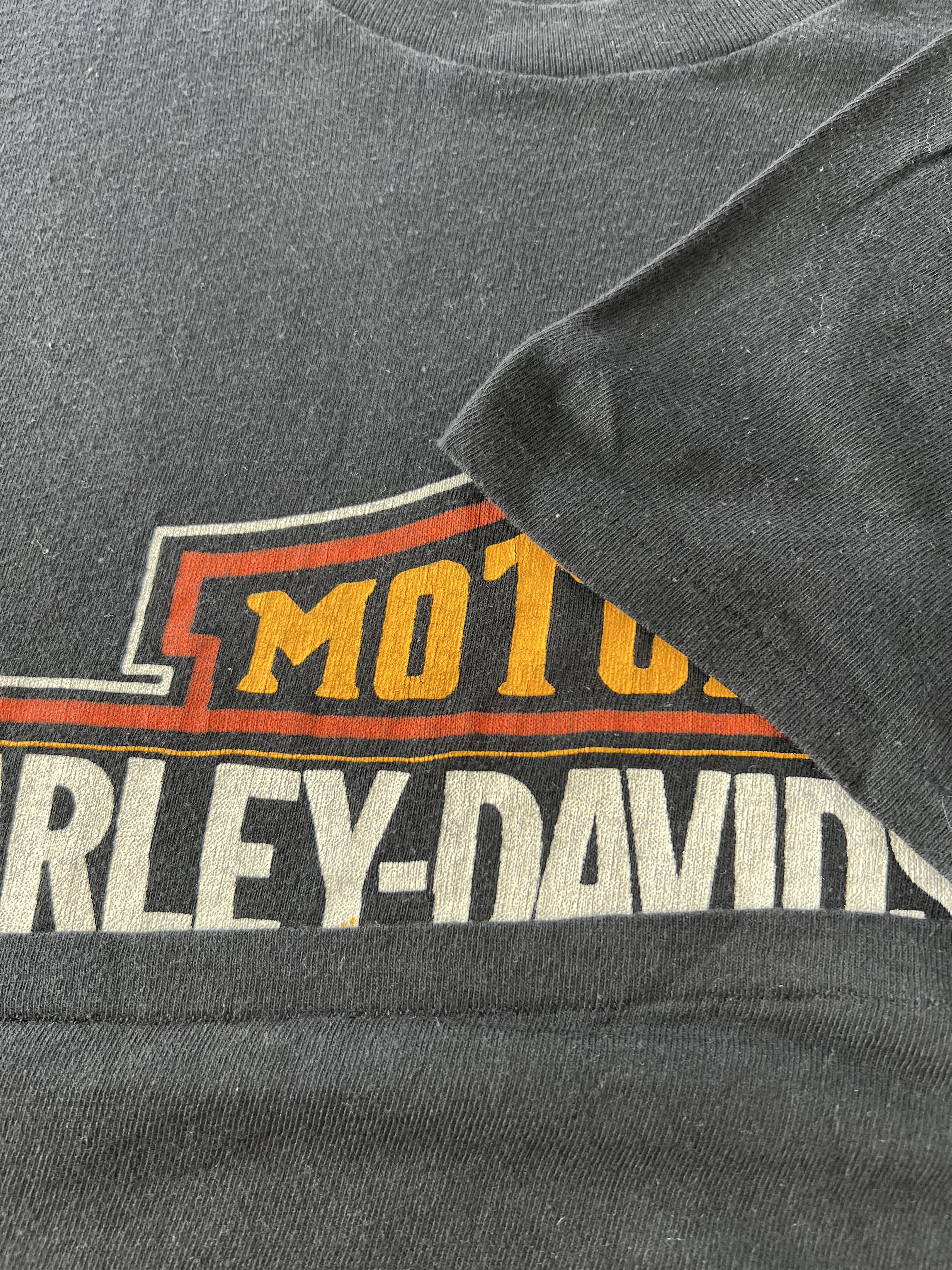 Harley Davidson Vintage 70s 80s Harley Davidson Oshkosh Wisconsin USA Tshirt Size US M / EU 48-50 / 2 - 8 Thumbnail