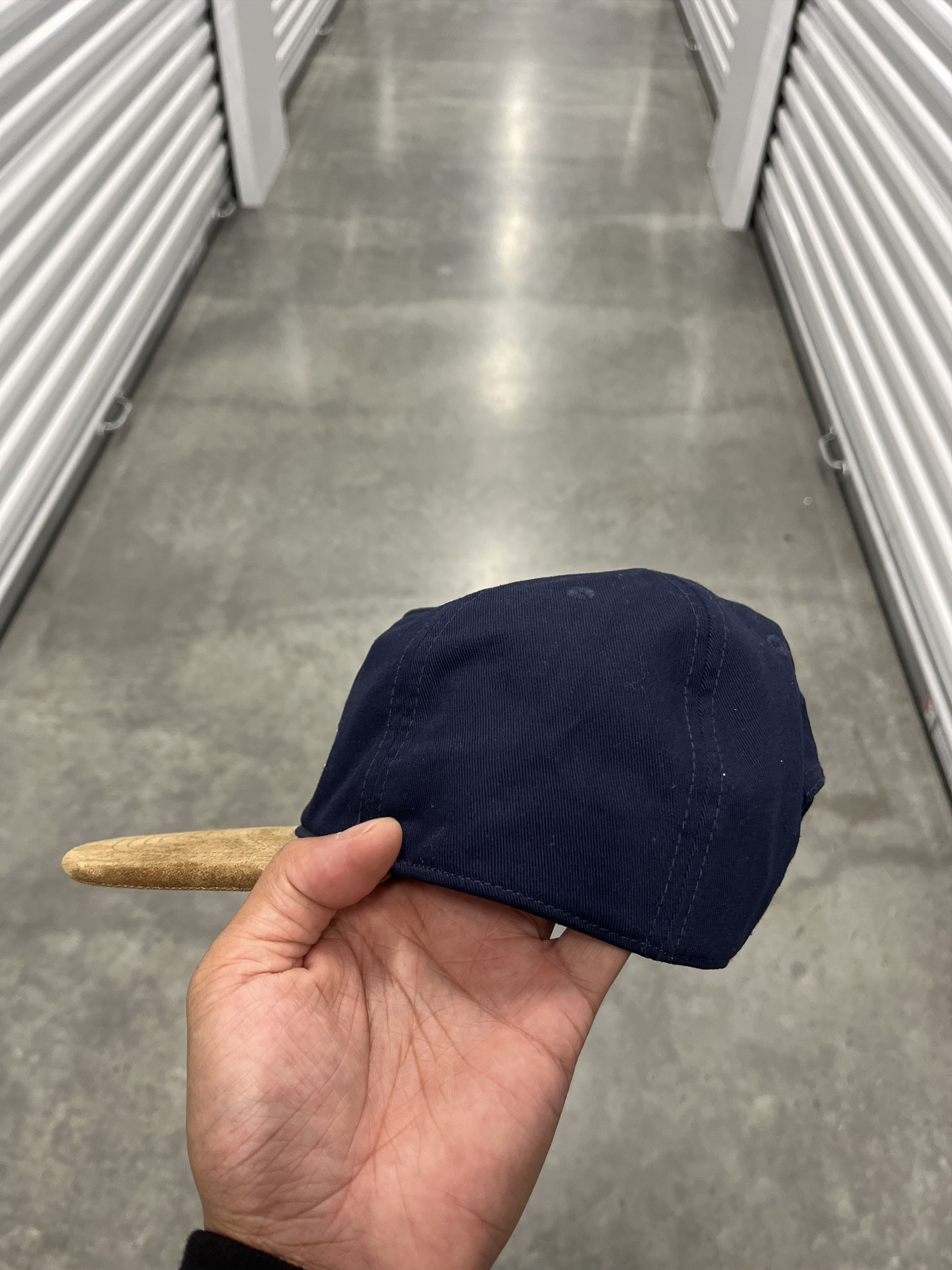 Kith Kith NY To The World Hat Cap Liberty Suede Snapback Size ONE SIZE - 3 Thumbnail