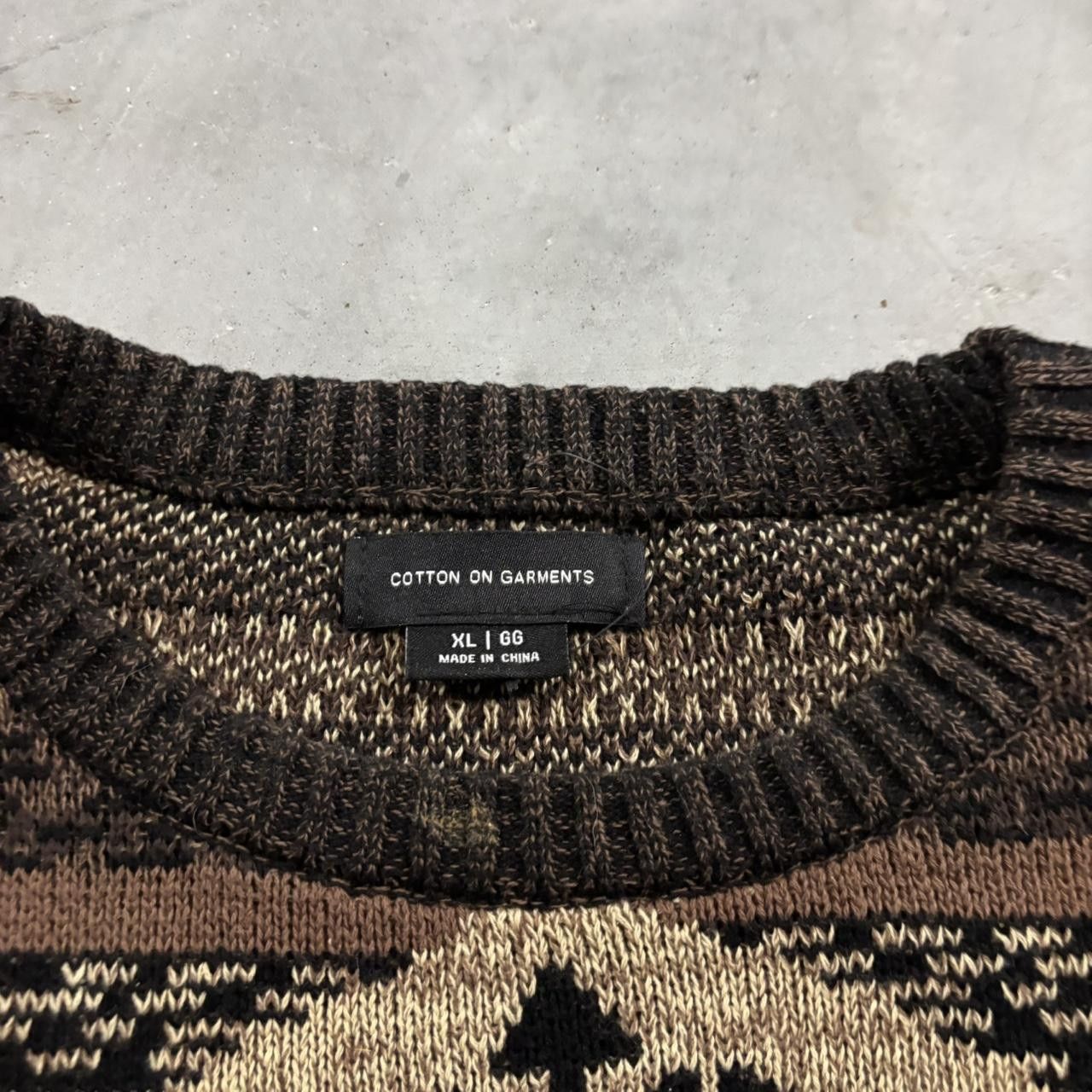 Vintage Crazy Vintage Y2K/2000s Brown Pattern Coogi Style Sweater! Size XL Size US XL / EU 56 / 4 - 4 Thumbnail