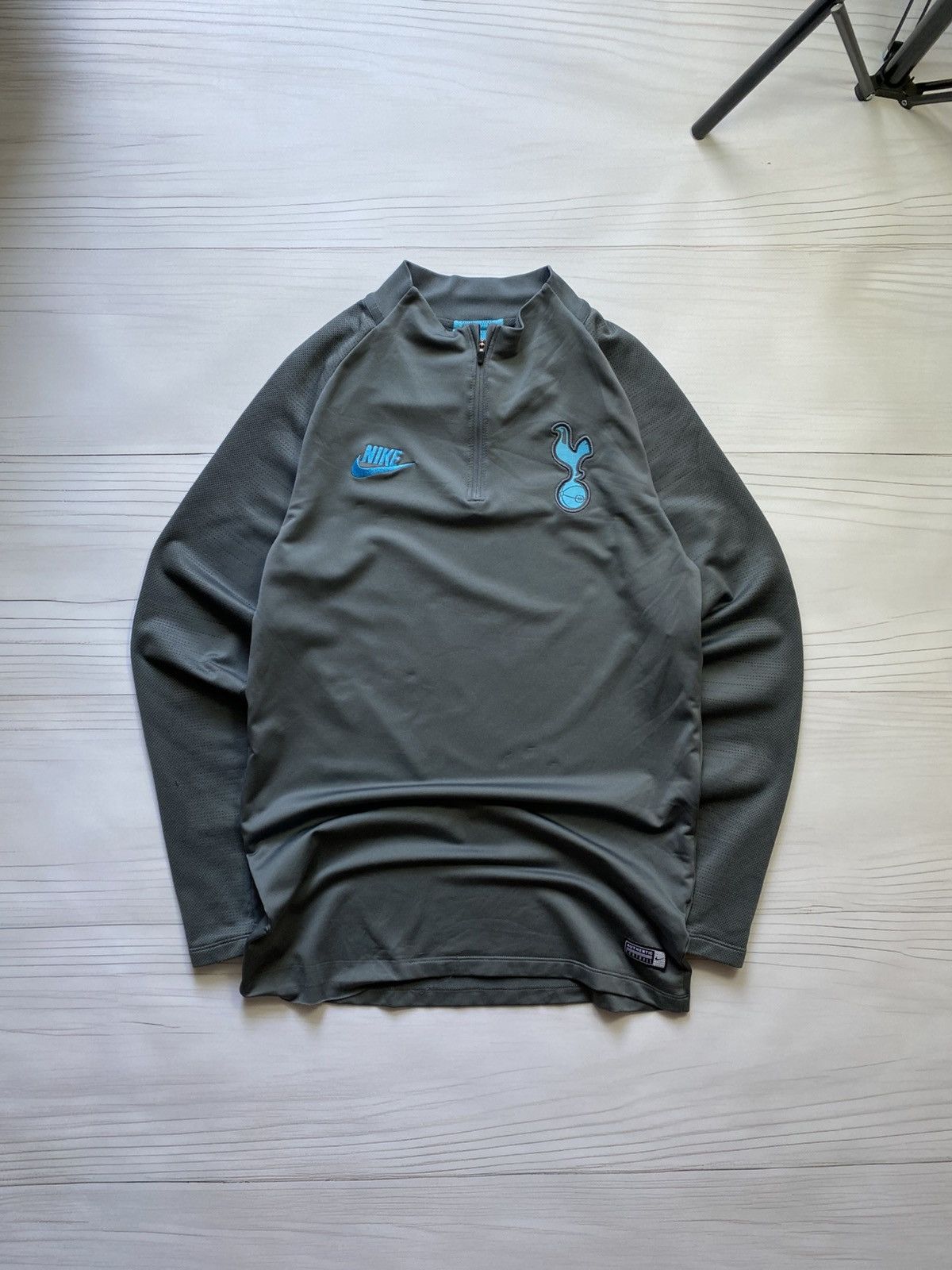 Nike Nike Tottenham hotspur training football longsleeve t shirt Size US S / EU 44-46 / 1 - 1 Thumbnail