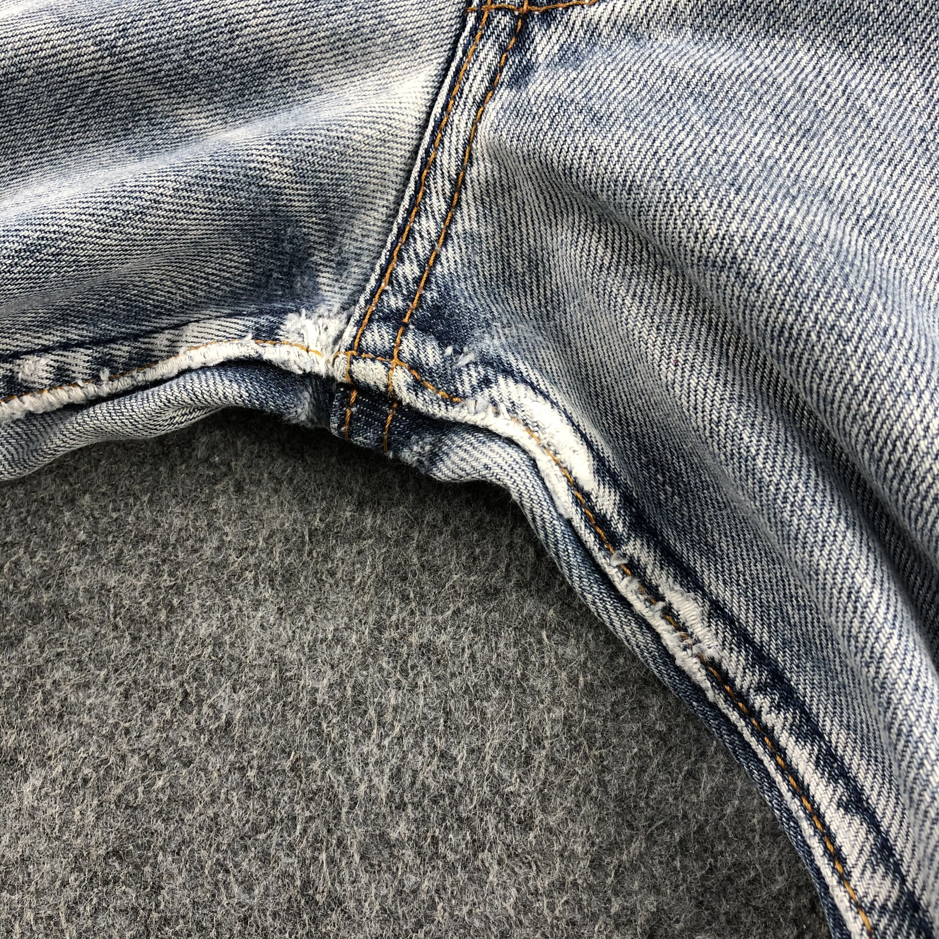 Levi's 90s Vintage Light Wash Levis 511 Jeans-J1920 Size US 31 - 13 Thumbnail
