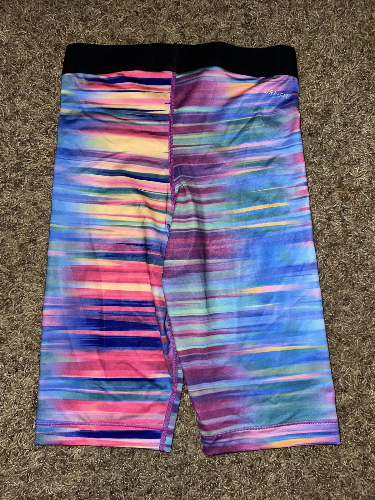 Nike Nike Pro Womens Rainbow Swift Training Dri Fit Shorts Size 28" / US 6 / IT 42 - 6 Thumbnail