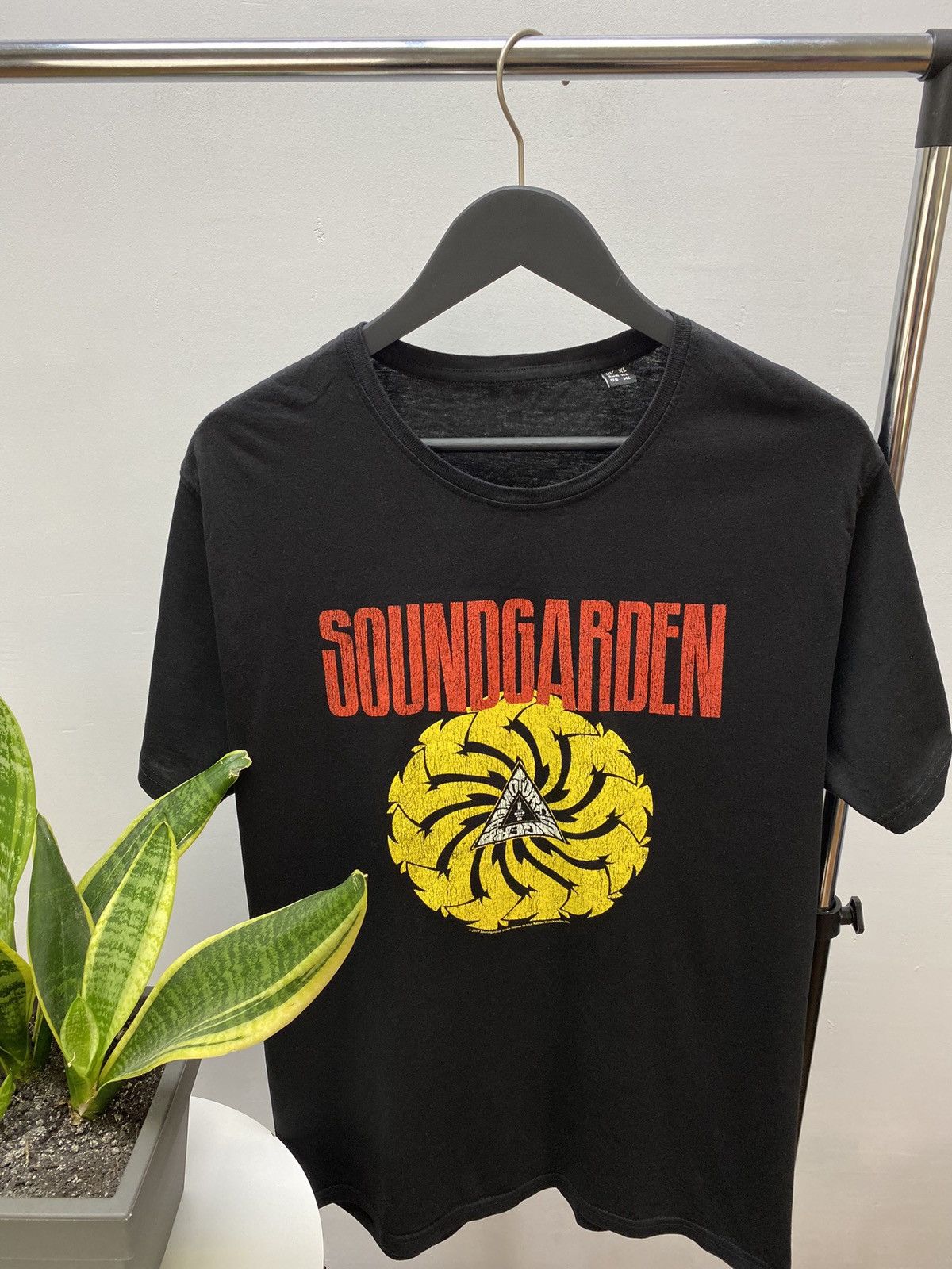 Band Tees × Vintage SOUNDGARDEN - BADMOTORFINGER FINGAZ4LIFE - TSHIRT Size US XL / EU 56 / 4 - 4 Thumbnail