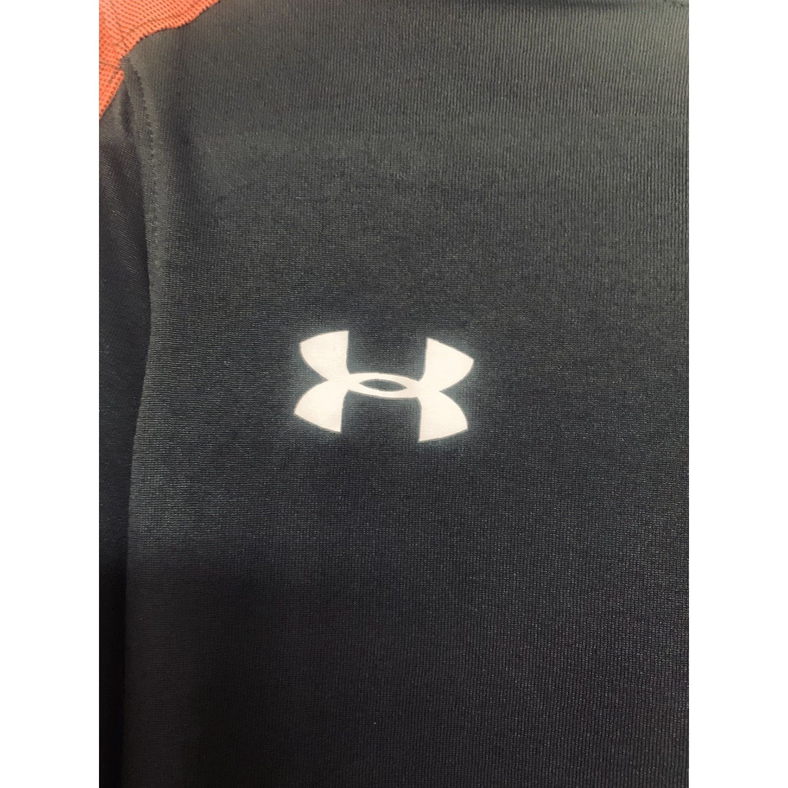 Under Armour Under Armour Men Long Sleeve 1/4 Zip Lightweight Active Wear Black Polyester Fleece Breathable UA Logo Pullover Sports HeatGear Regular Size S Mens Size US S / EU 44-46 / 1 - 2 Thumbnail