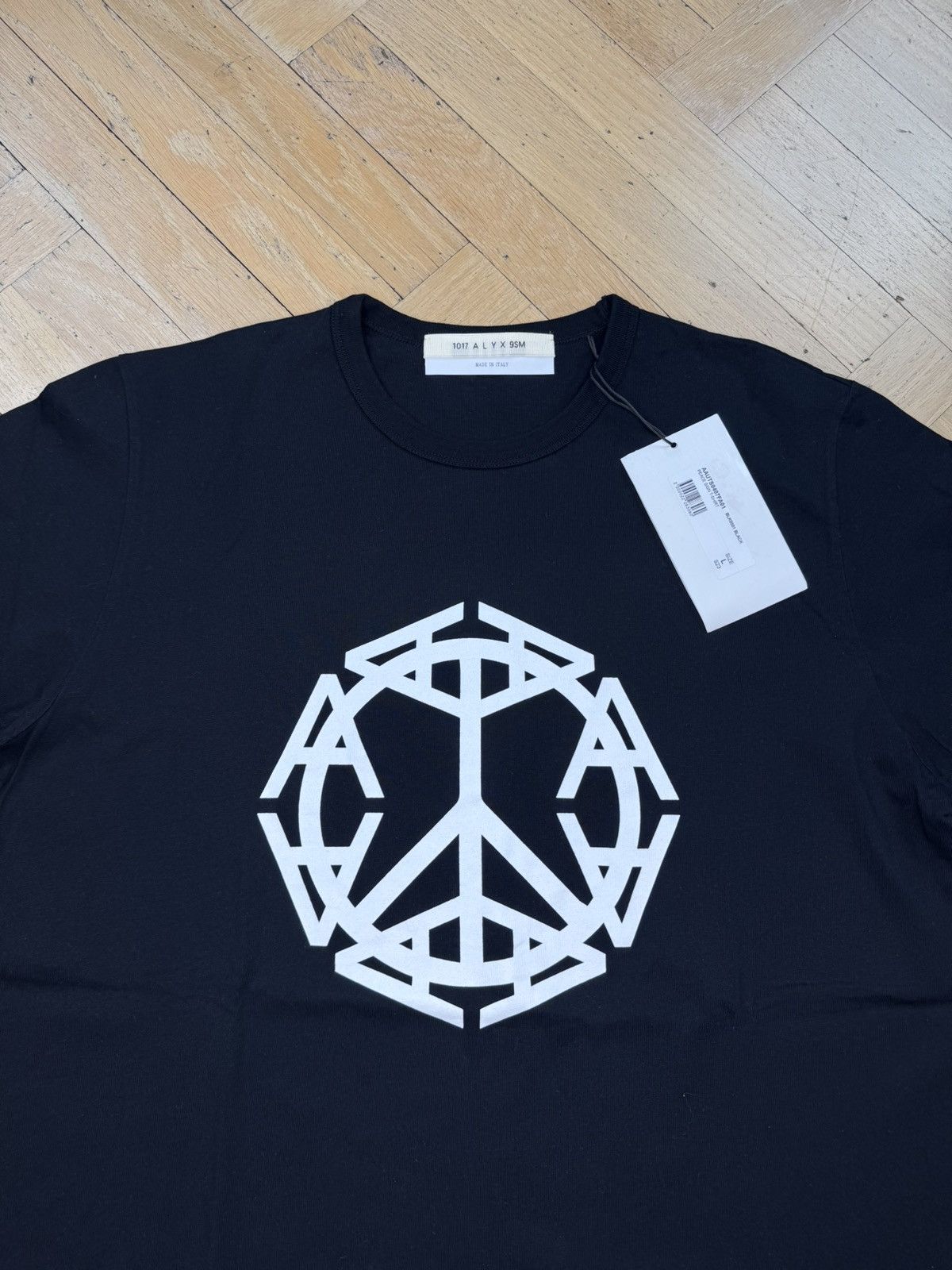 Alyx 1017 ALYX 9SM PEACE SIGN TEE SS23 Size US L / EU 52-54 / 3 - 3 Thumbnail