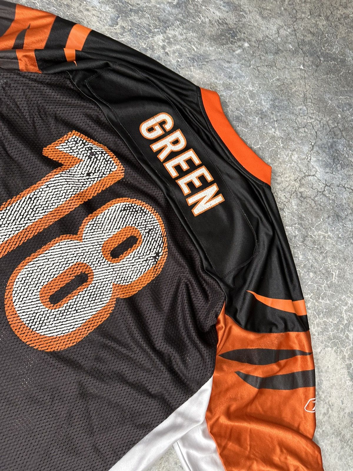 NFL × Vintage Vintage Distressed Bengals Mesh Jersey Size US XL / EU 56 / 4 - 7 Thumbnail