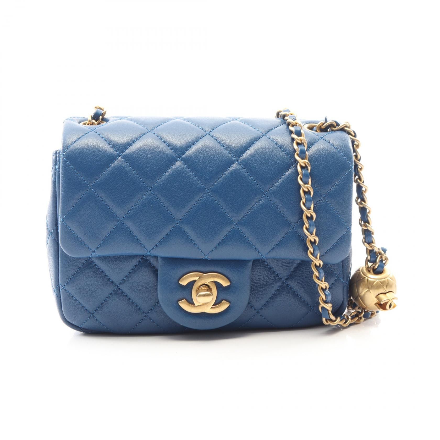 Chanel Chanel Chanel Matelasse Lambskin Shoulder Bag Leather Shoulder Bag DUTY FREE for USA Size ONE SIZE - 1 Thumbnail