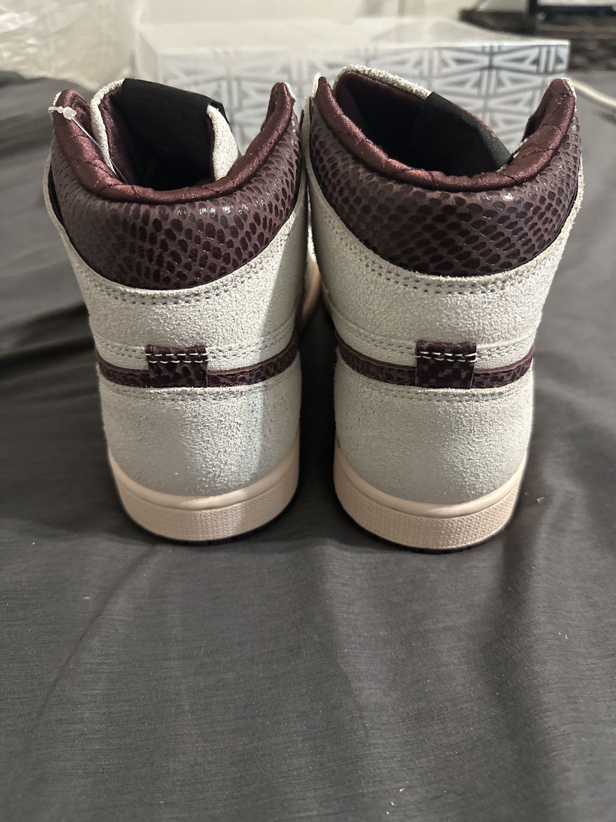 A Ma Maniere × Nike A ma maniere Jordan 1 high Size US 8 / EU 41 - 8 Thumbnail