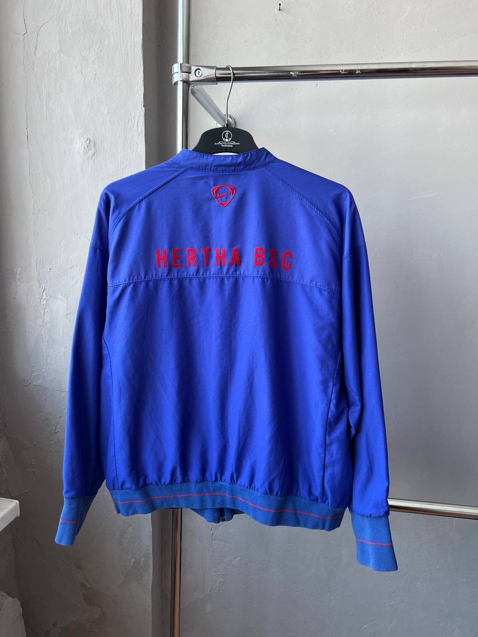 Nike 2007/08 HERTHA BSC BERLIN NIKE TRAINING VINTAGE SOCCERJACKET Size US L / EU 52-54 / 3 - 16 Thumbnail