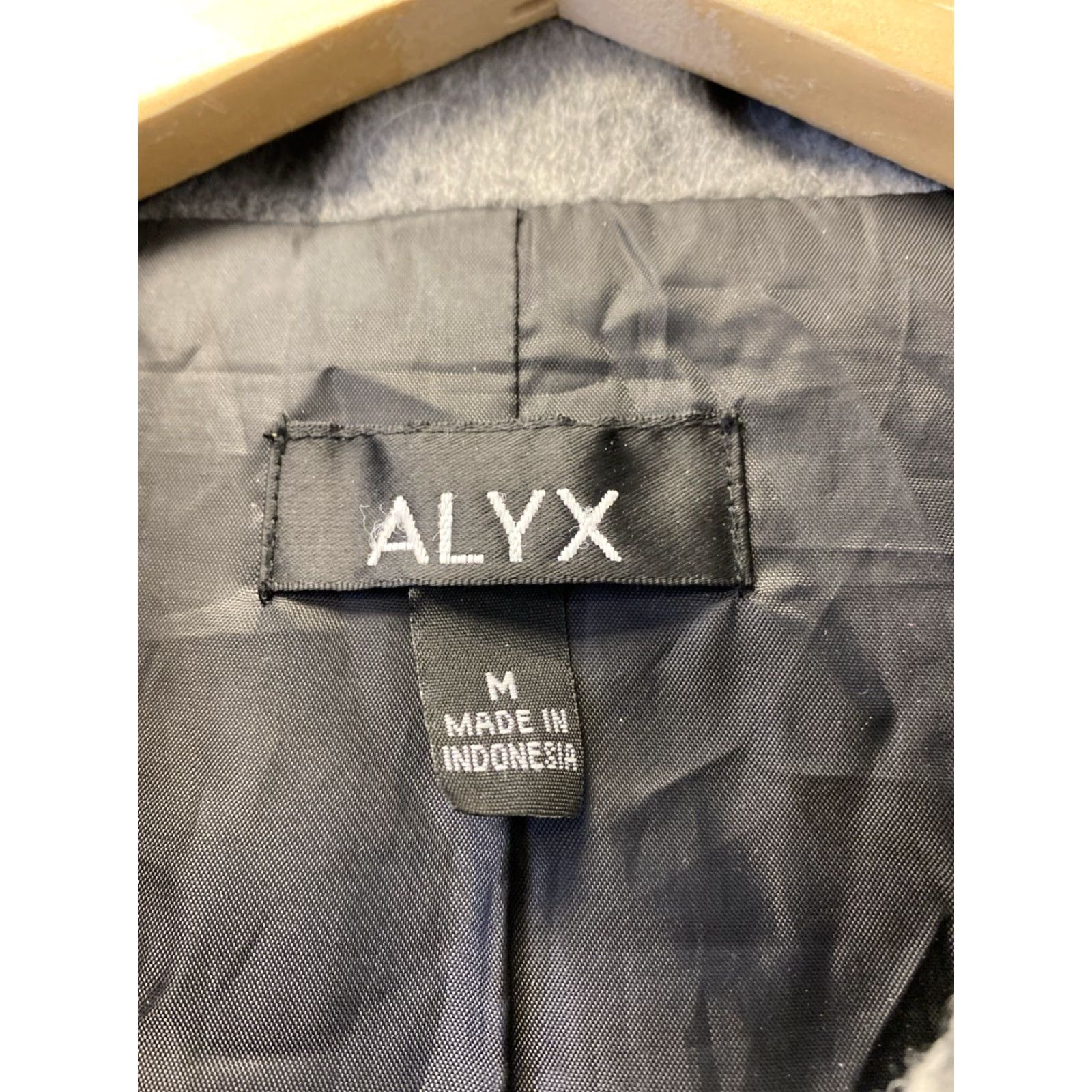 Alyx Alyx Cape Jacket Plaid Women M Belted Batwing Lapel Neck Black Polo Polyester Cape Jacket Womens M Plaid Belted 0177 Size M / US 6-8 / IT 42-44 - 5 Thumbnail