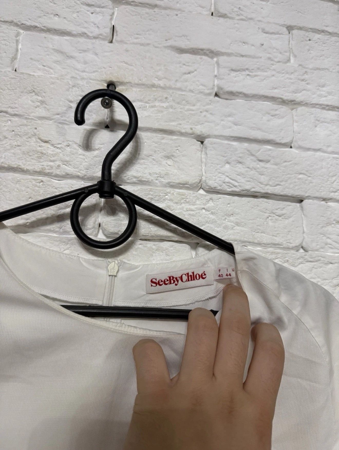 See by Chloe See By Chloe Ruffle Sleeve Blouse Asymmetrical Hem Sz M Size M / US 6-8 / IT 42-44 - 3 Thumbnail