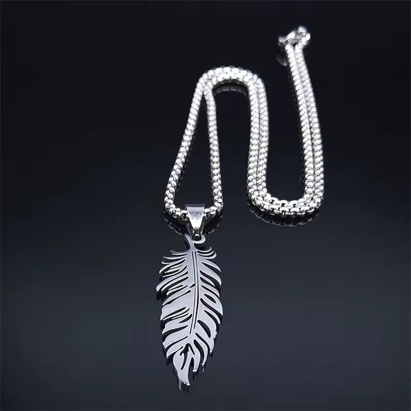 Jewelry Silver Feather Pendant Necklace Size ONE SIZE - 4 Thumbnail