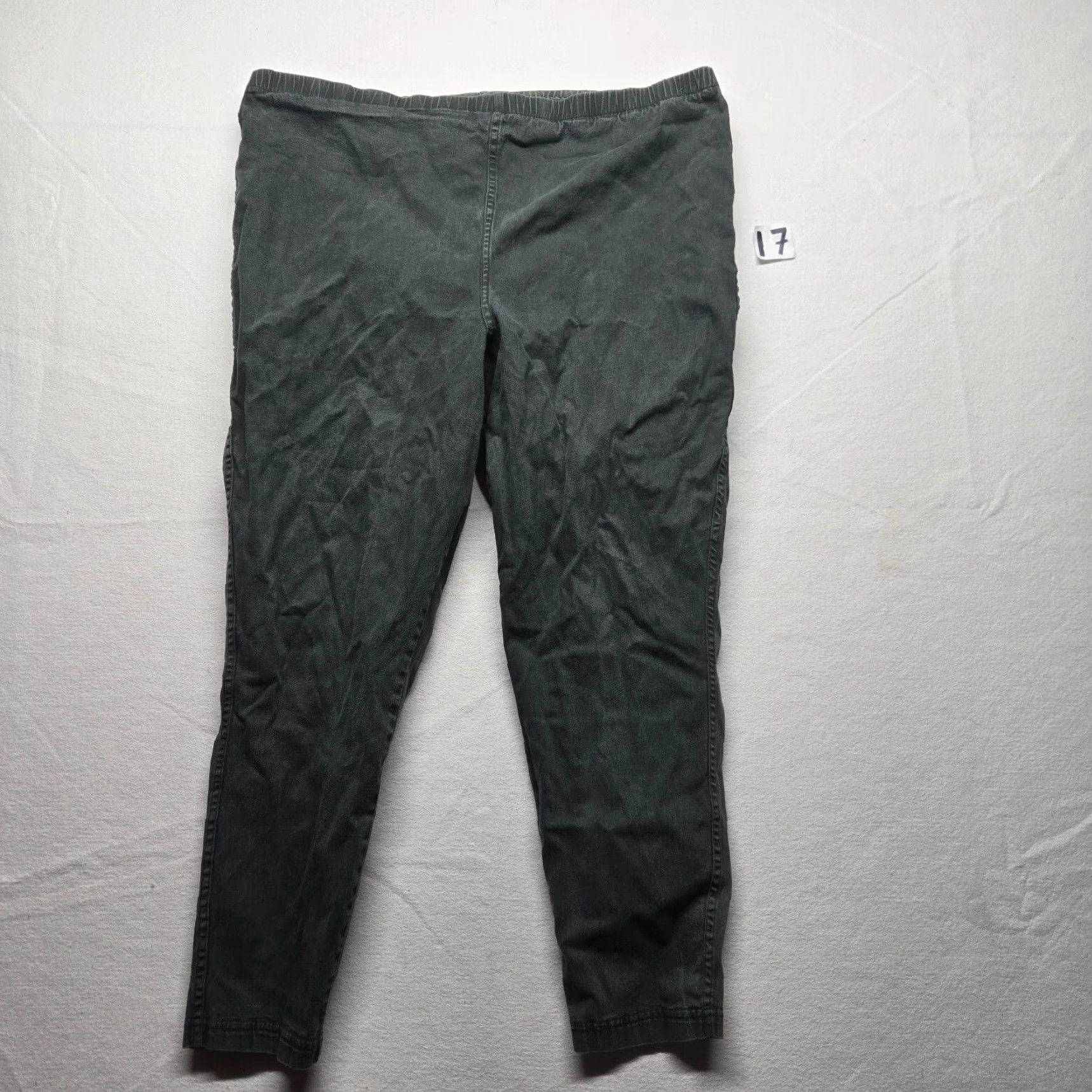 CO D & Co Black Elastic Waist Capri Pants Adult Womens Plus Size 3X Denim & Company Gray Chrome Gesture? Size 40" / US 18 - 2 Thumbnail