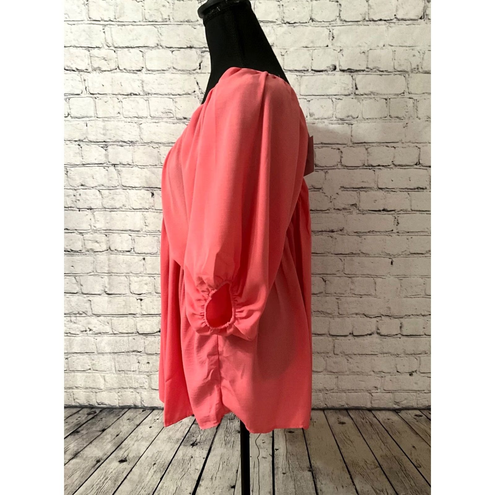 Vintage LOVELY J Womens Top Blouse Short Sleeve Pullover Pink Size S NWT Low-Key Casual Regular Fit Polyester Size S / US 4 / IT 40 - 3 Thumbnail